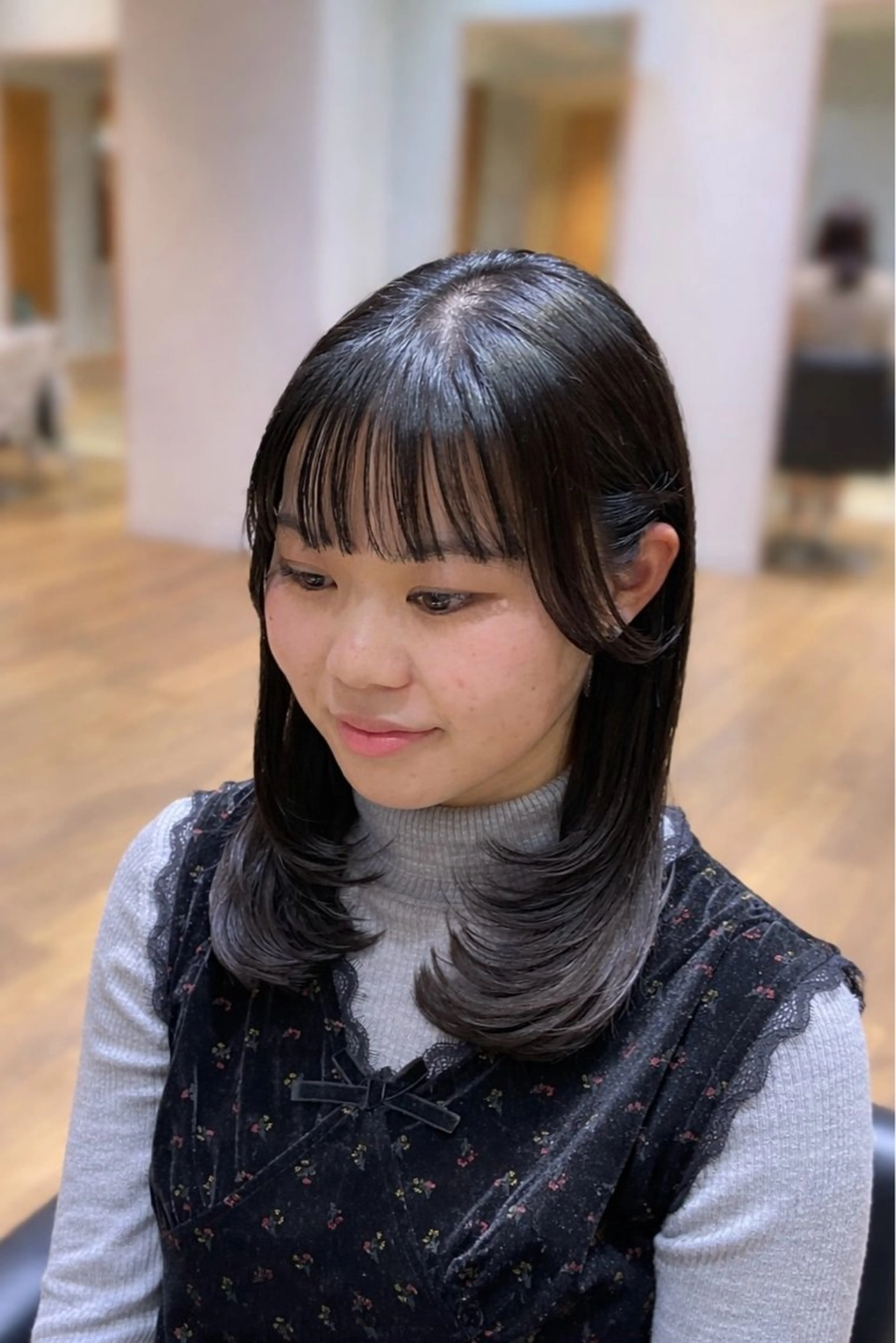 ミディアム カラー ミディアムレイヤー レイヤーカット カット ヘアカラー トリートメント 縮毛矯正/レイヤー 🌙児玉光瑠のヘアスタイル