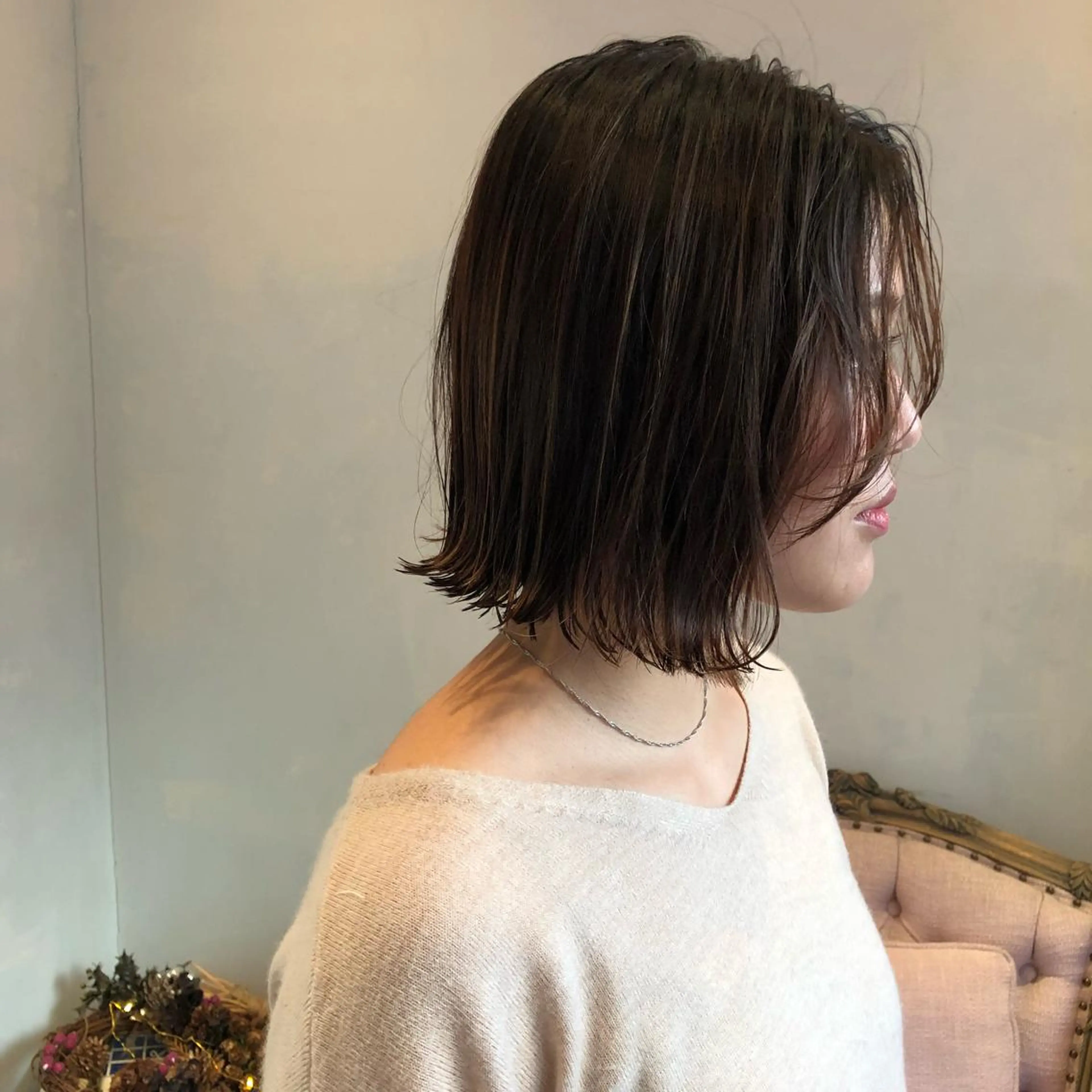 ショート カラー 相川 愛実のヘアスタイル