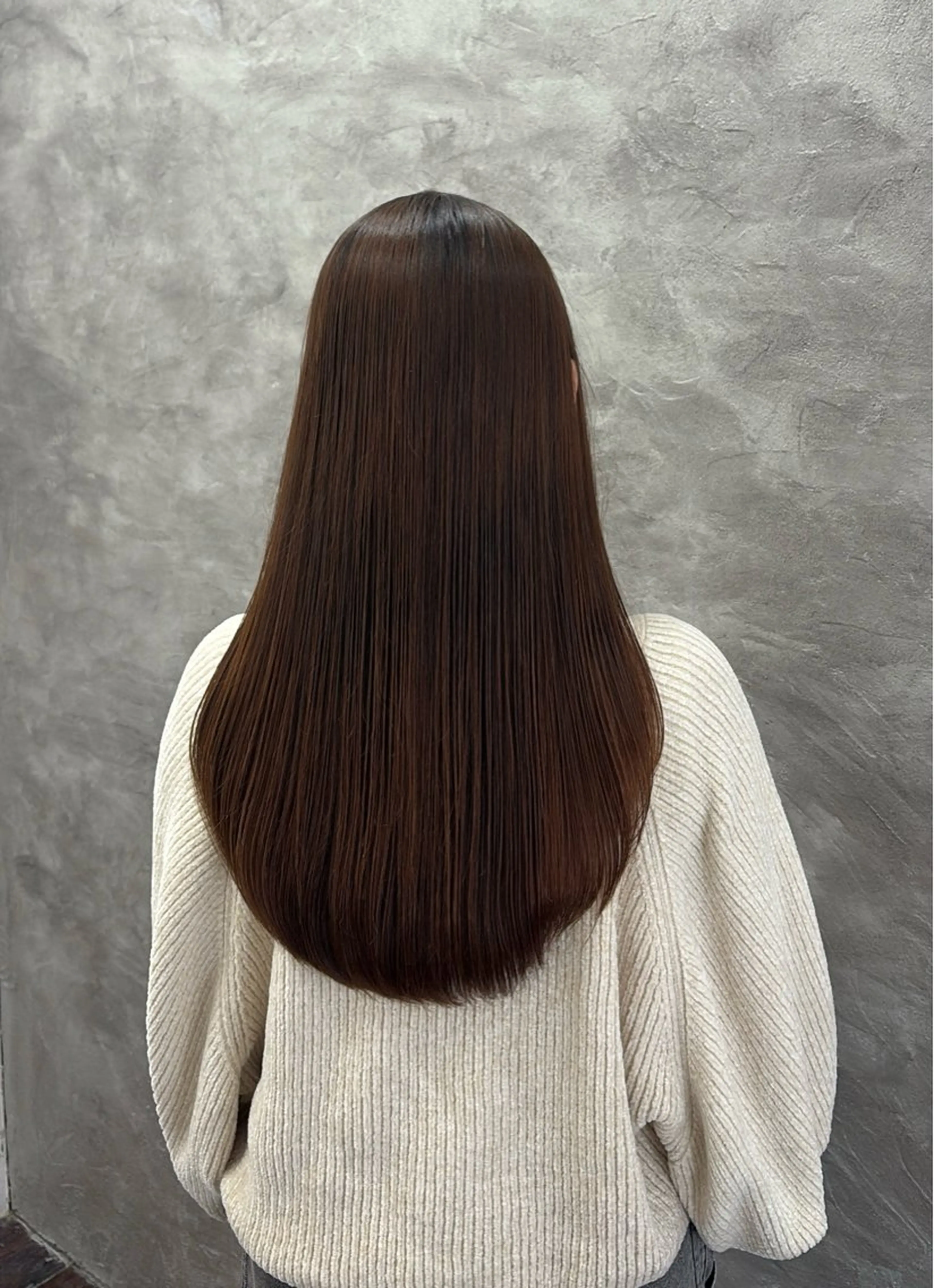 ロング カット ルプラボウ/ 内藤ほのか/艶カラーのヘアスタイル