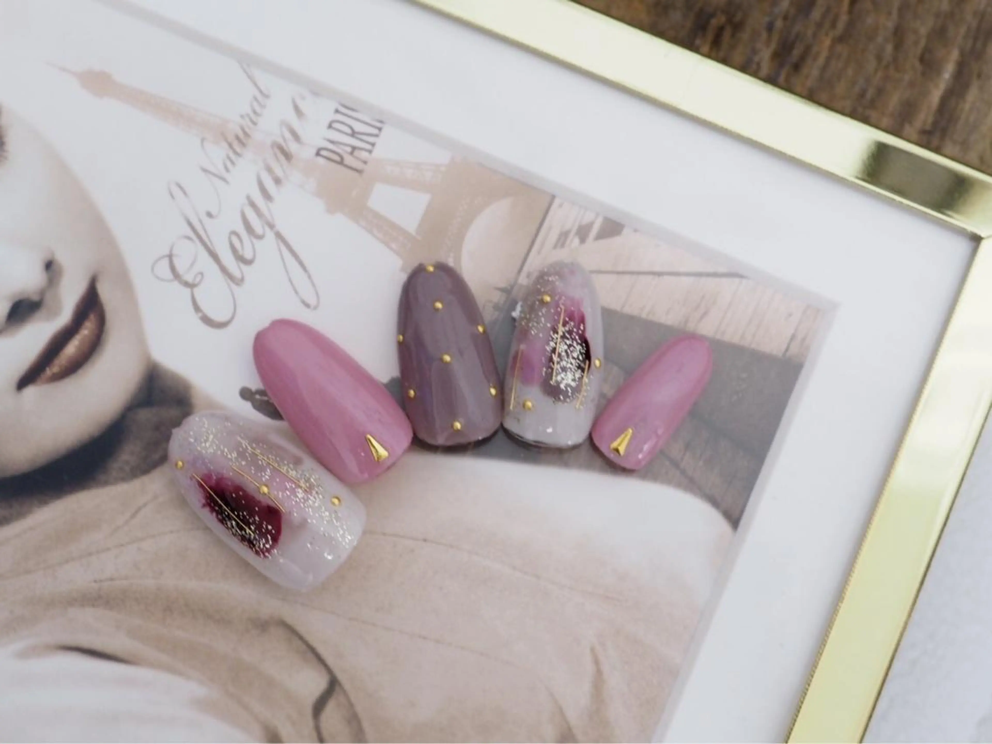 ネイル Nail &eye TROISのネイルデザイン