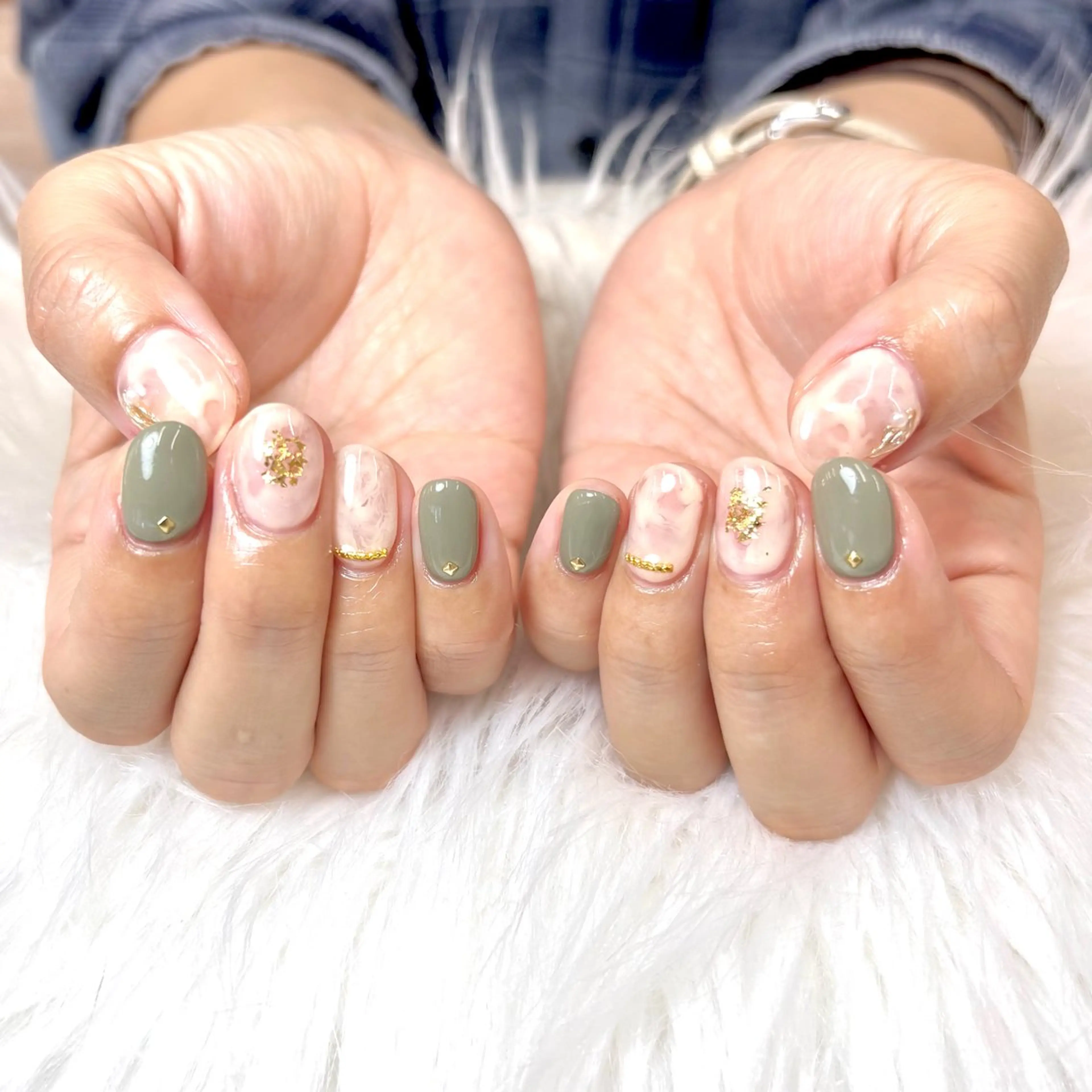 ネイル ハンドネイル NAIL atre SAIKAのネイルデザイン