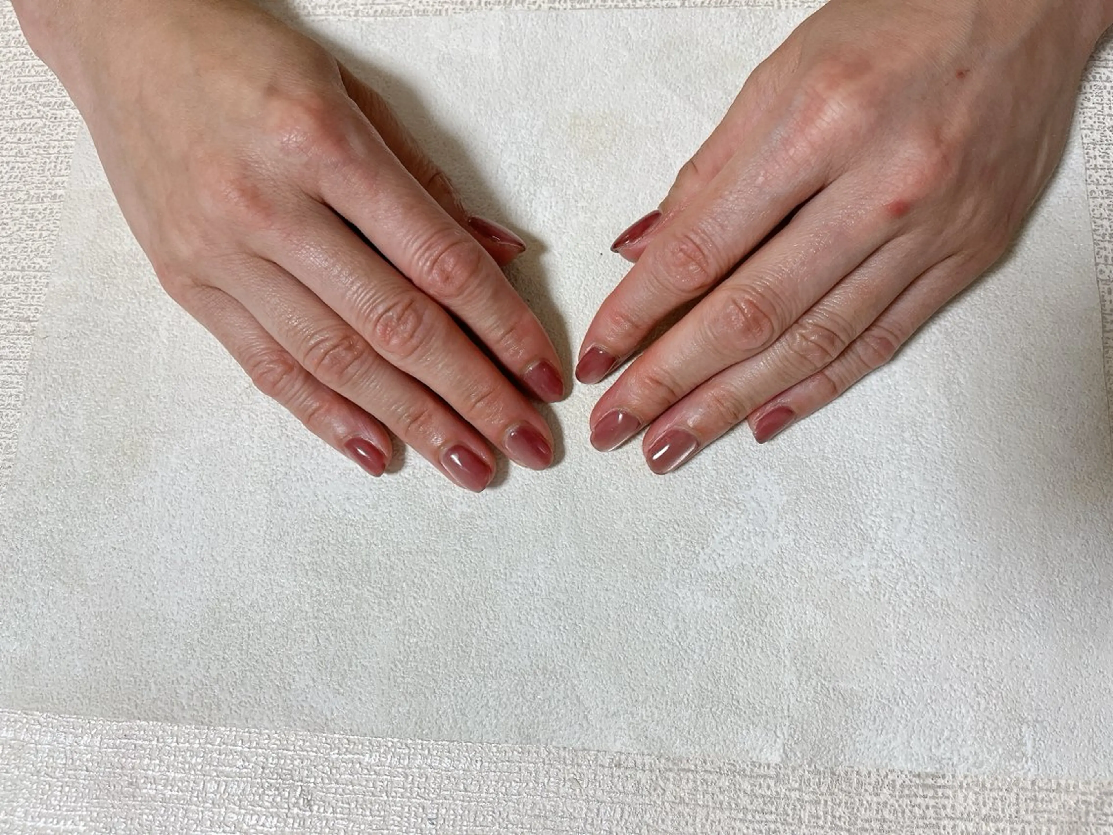 ネイル オーロラネイル フットネイル フレンチネイル ジェルネイル マグネットネイル ハンドネイル mogunail &blowのネイルデザイン