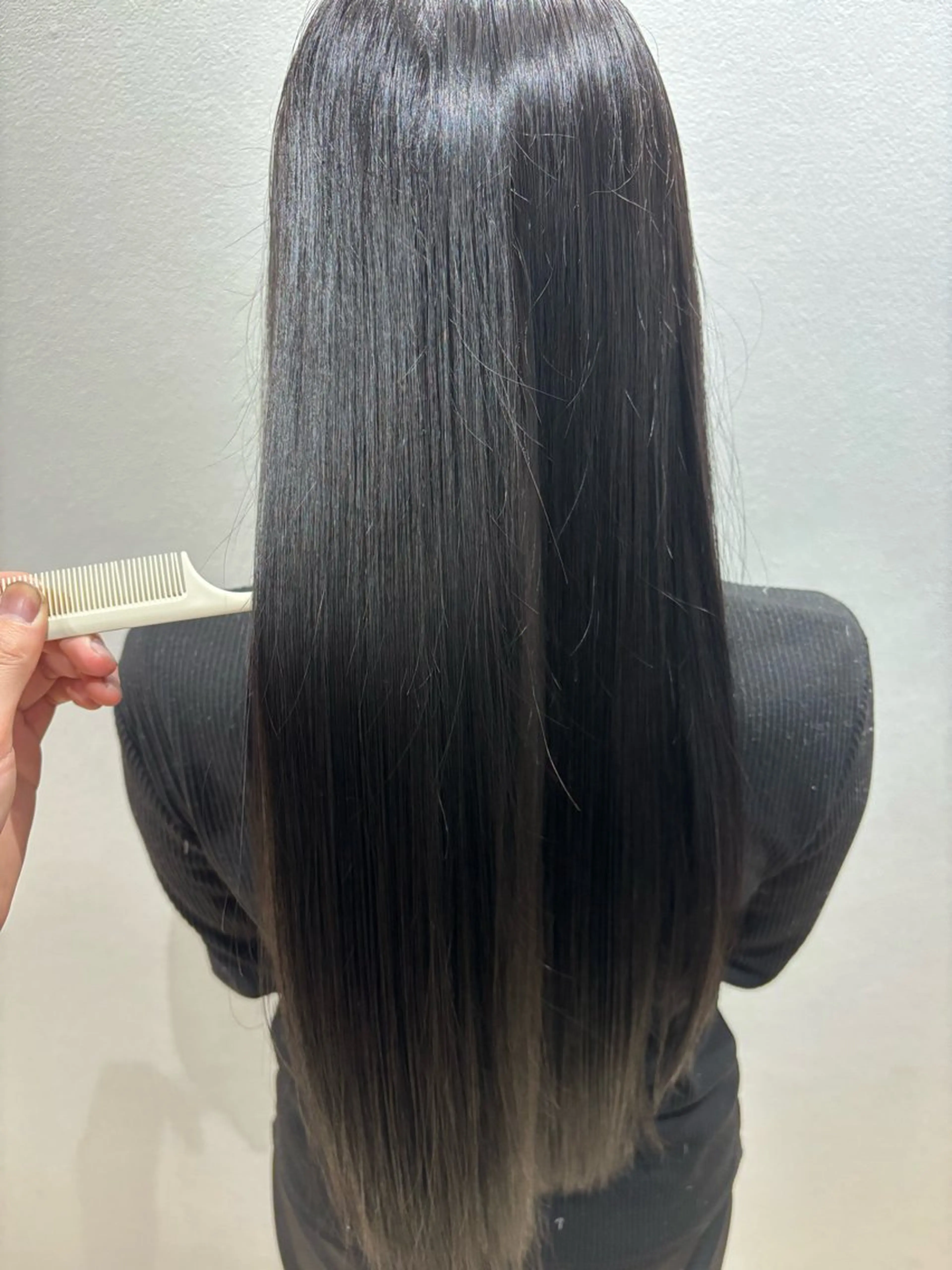 ロング 目黒 雄真のヘアスタイル