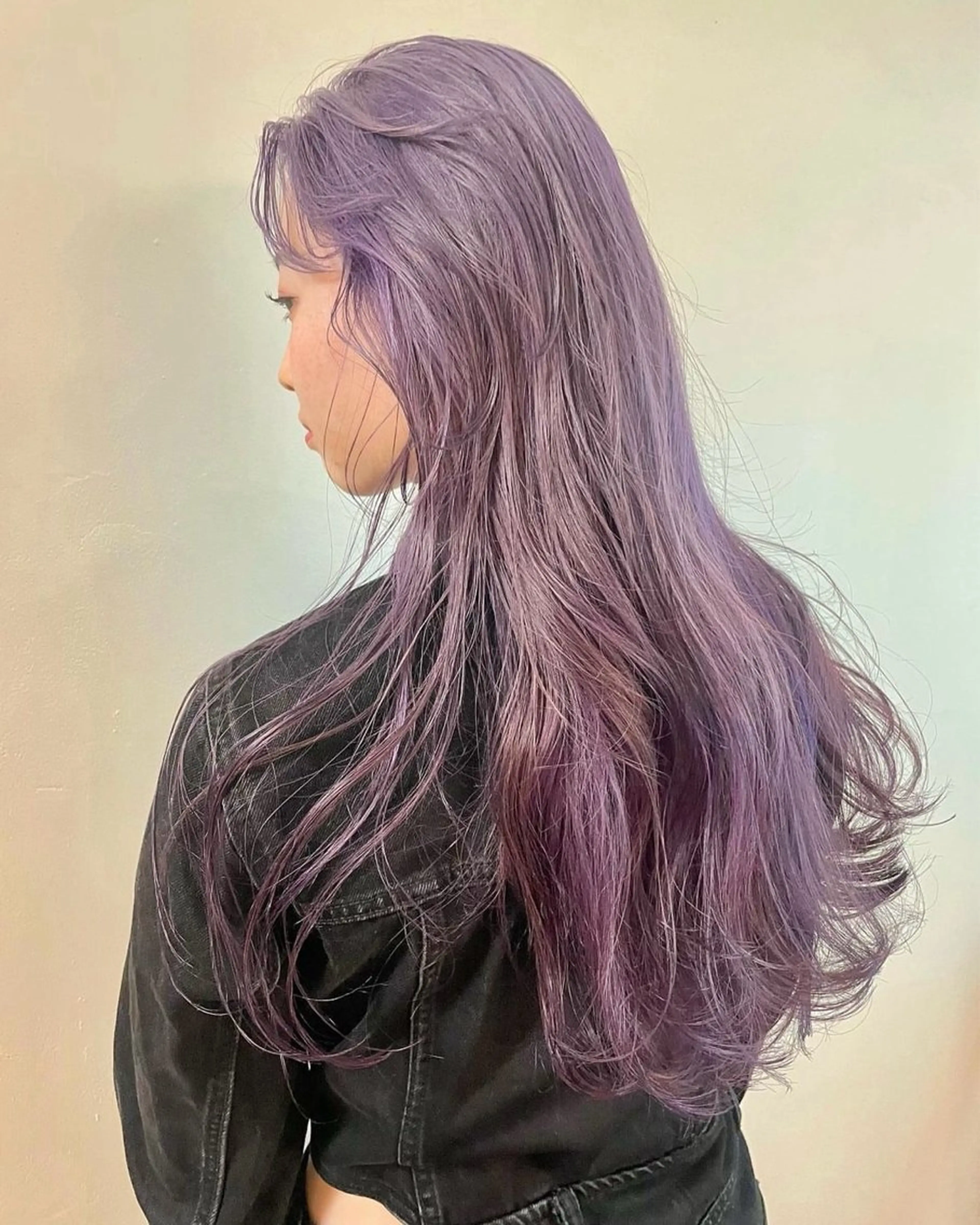 ロング ヘアカラー ハイトーン/レイヤー nail 百咲💌のヘアスタイル