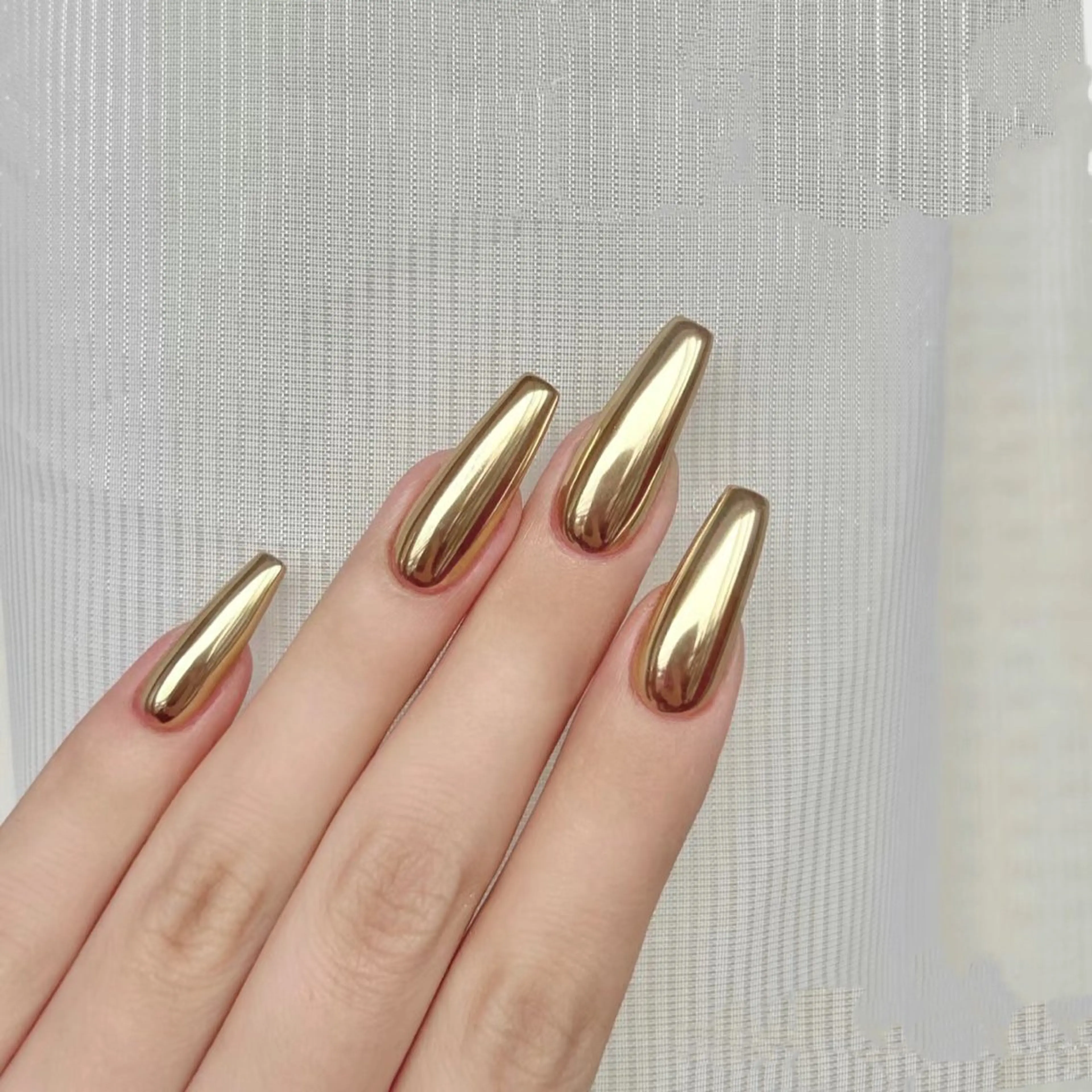 ネイル 韓国ネイル ミラーネイル 春ネイル ワンホンネイル 恵比寿 The Nailのネイルデザイン