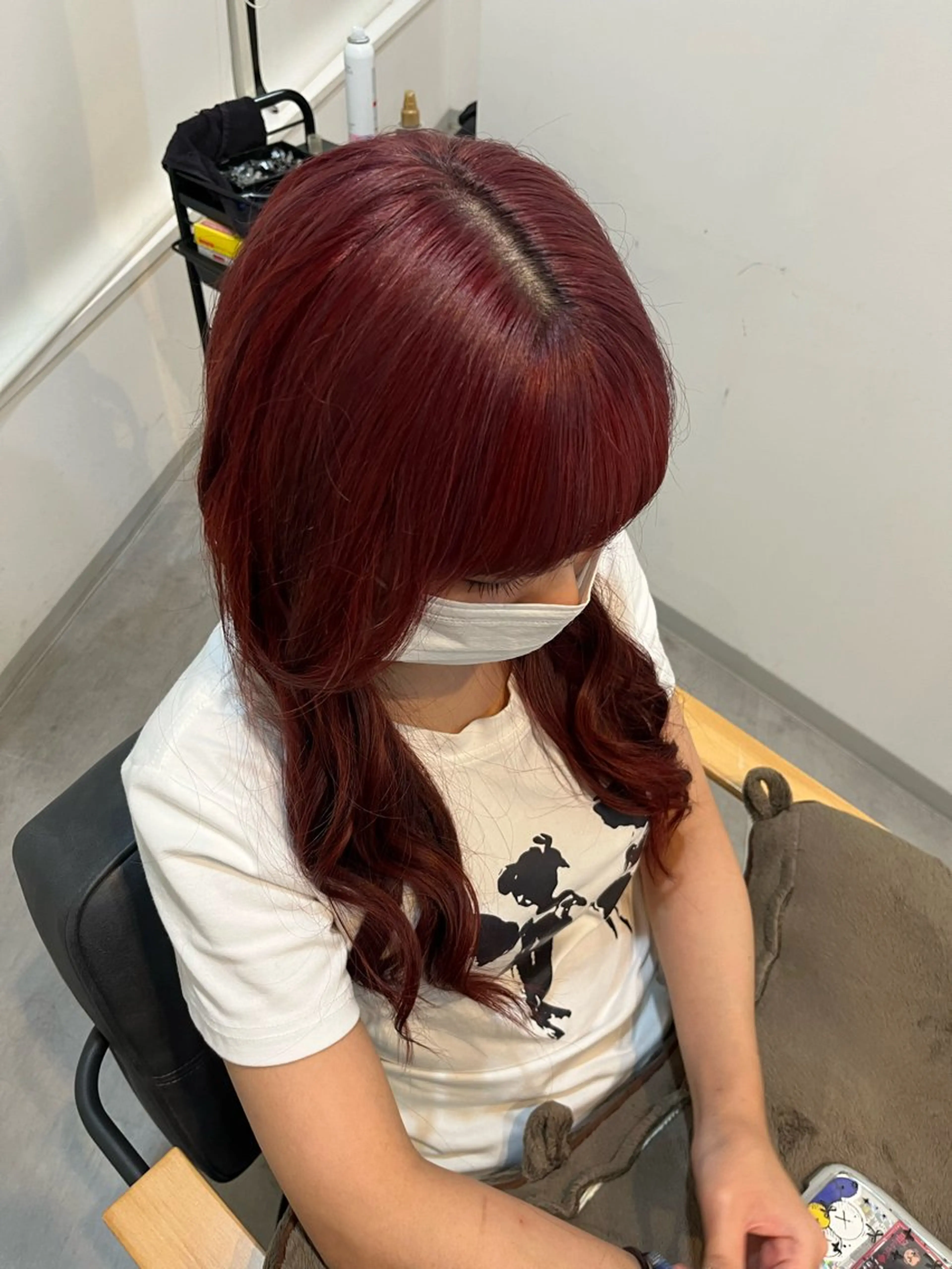 ロング カラー ブリーチ レッドカラー 小島 悠樹のヘアスタイル