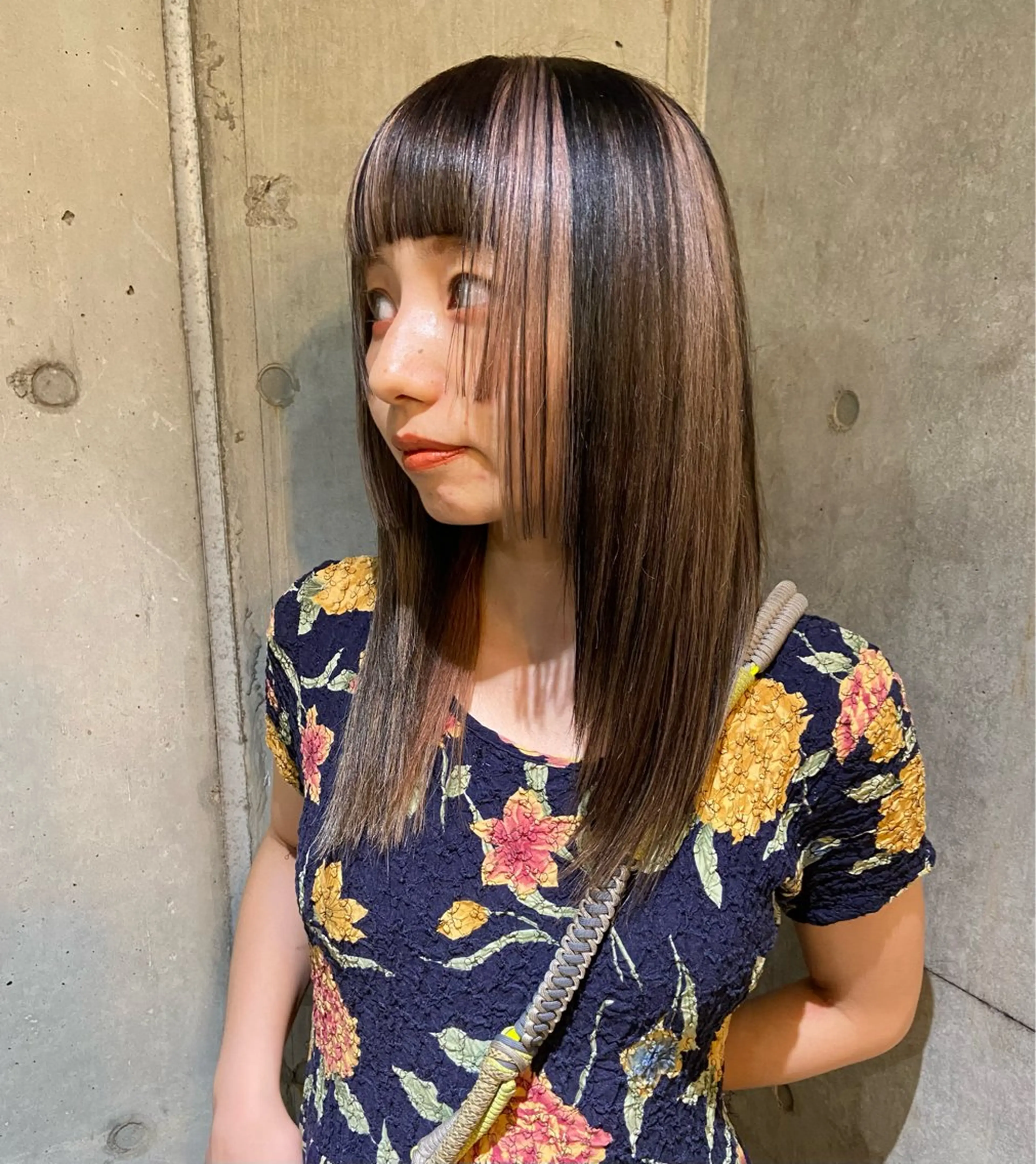 セミロング カラー ヘアアレンジ キッズ デザインパーマ メンズカット 郁美のヘアスタイル