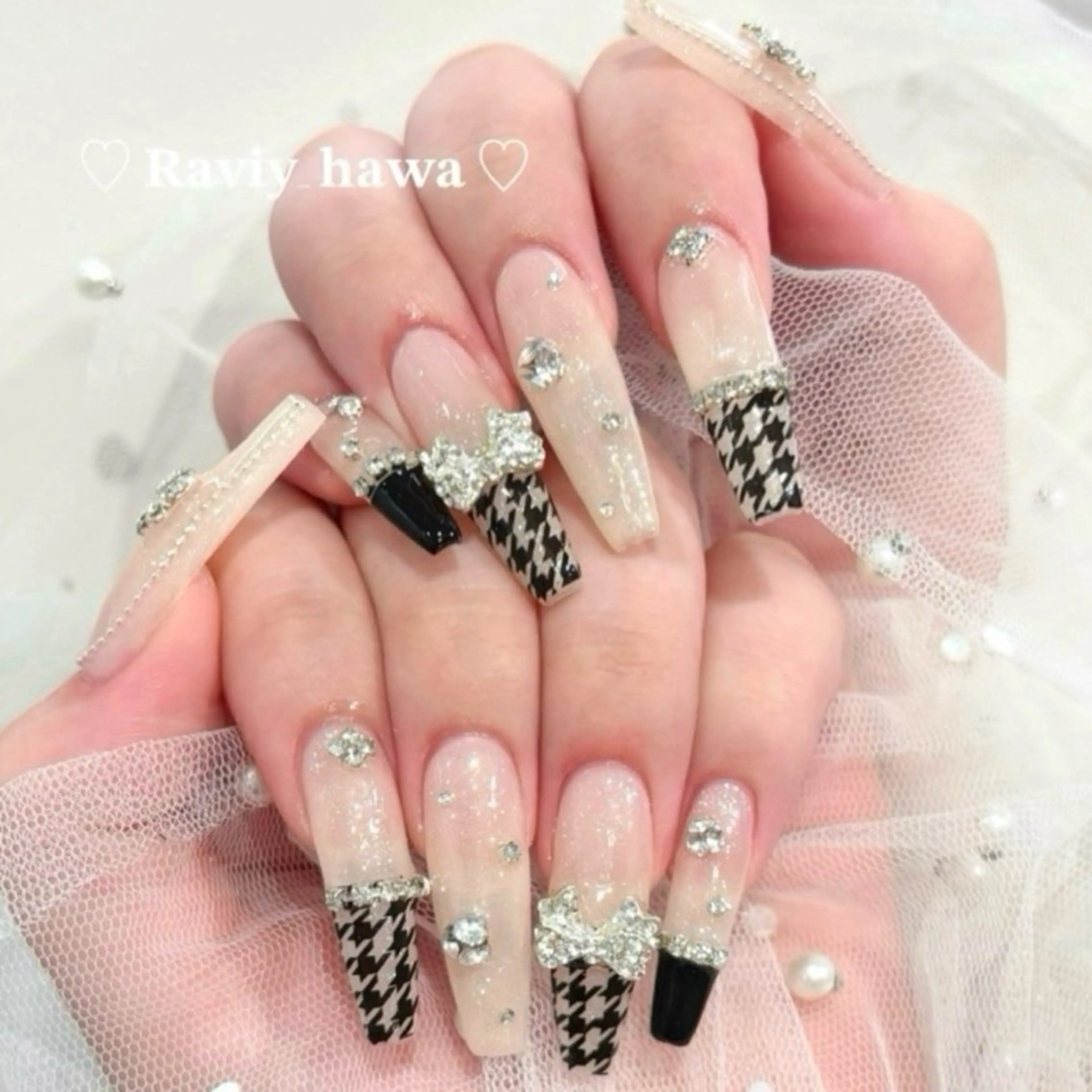 ネイル 長さ出し グラデーション キラキラネイル マグネットネイル ミラーネイル Lee Nails チップ長さだし専門店のネイルデザイン