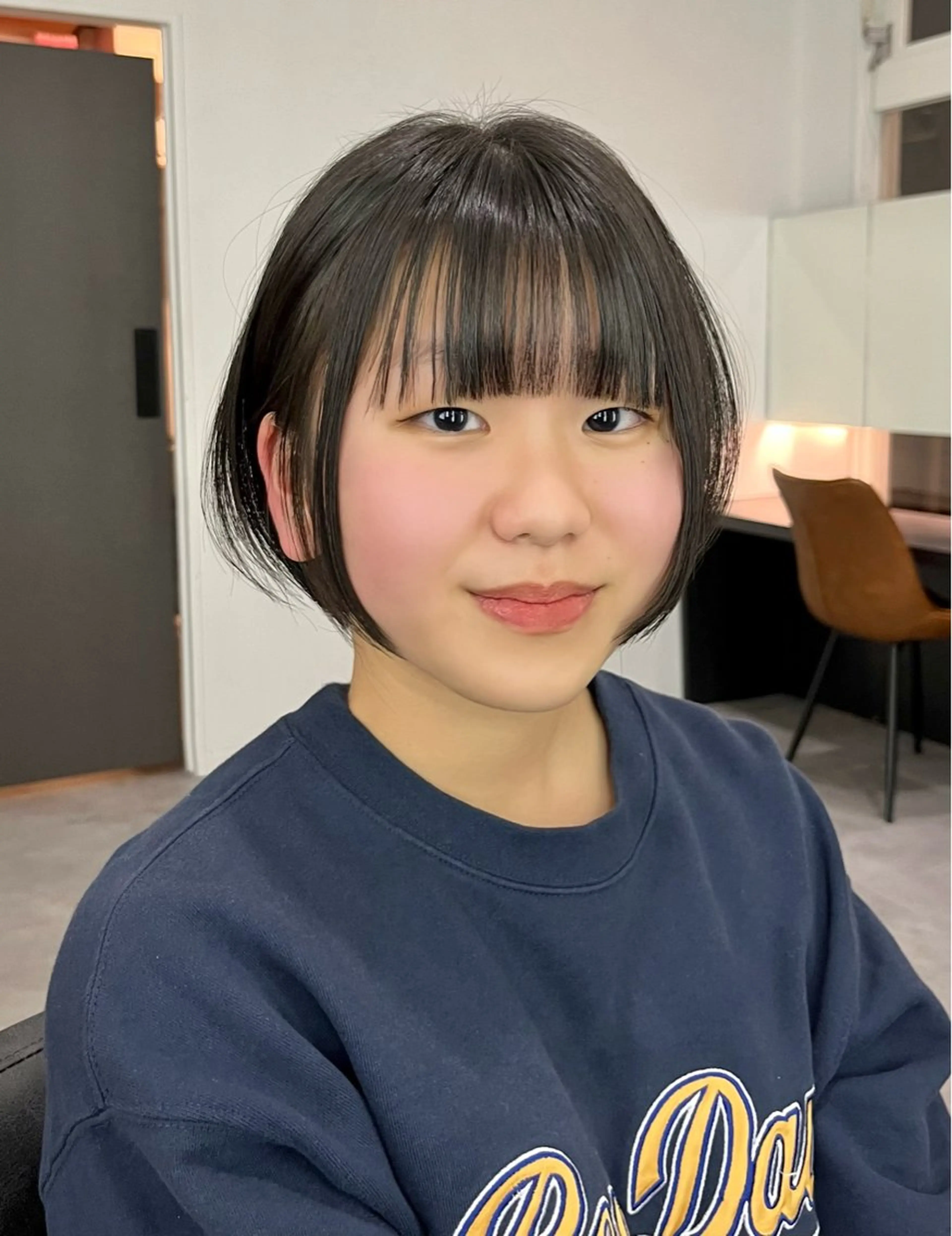 ショート くびれヘア 顔まわりレイヤー 韓国風ヘア レイヤーカット カット ヘアカラー VIEW EHIME 齋藤  あつきのヘアスタイル