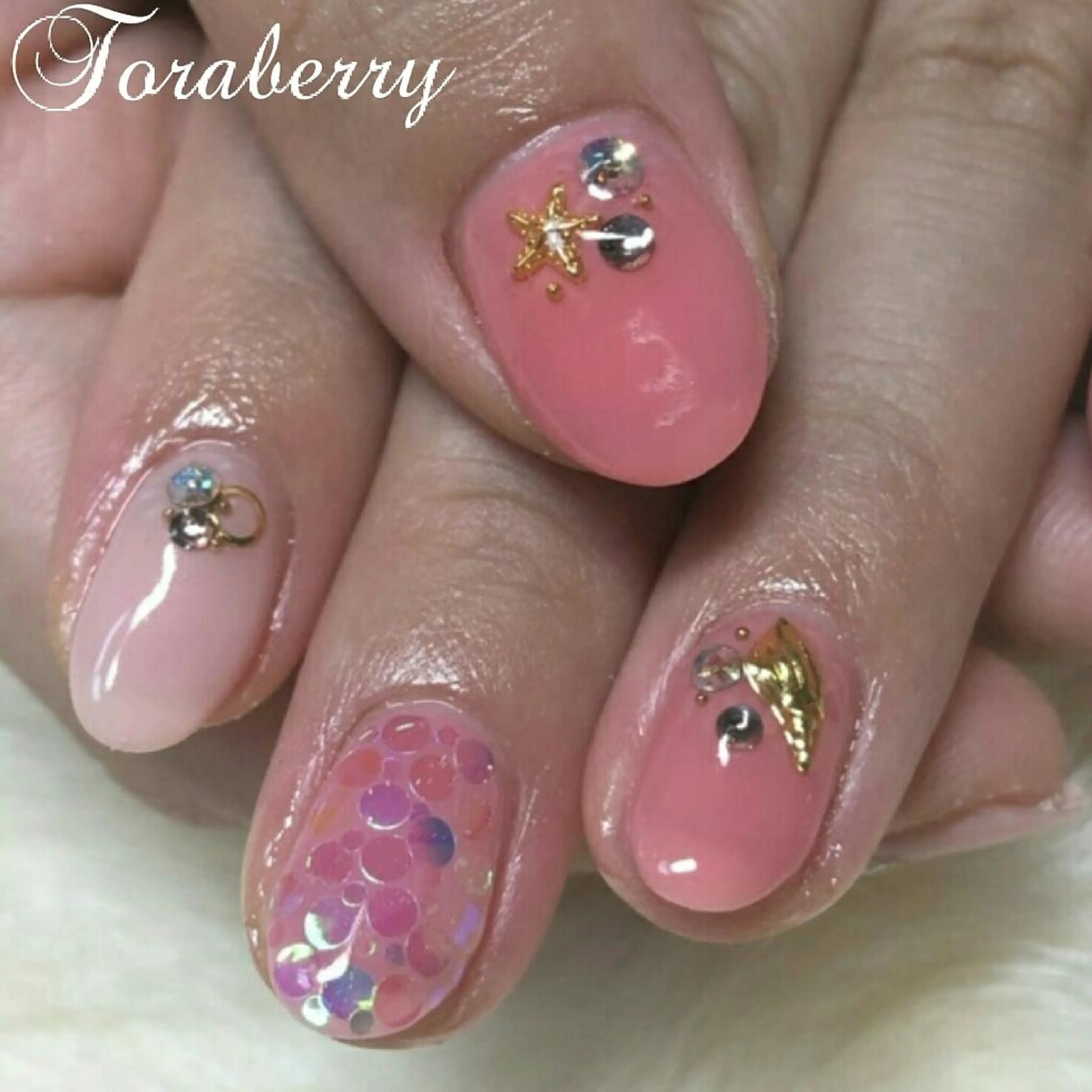 ネイル 夏ネイル ハンドネイル ネイリスト なつみのネイルデザイン