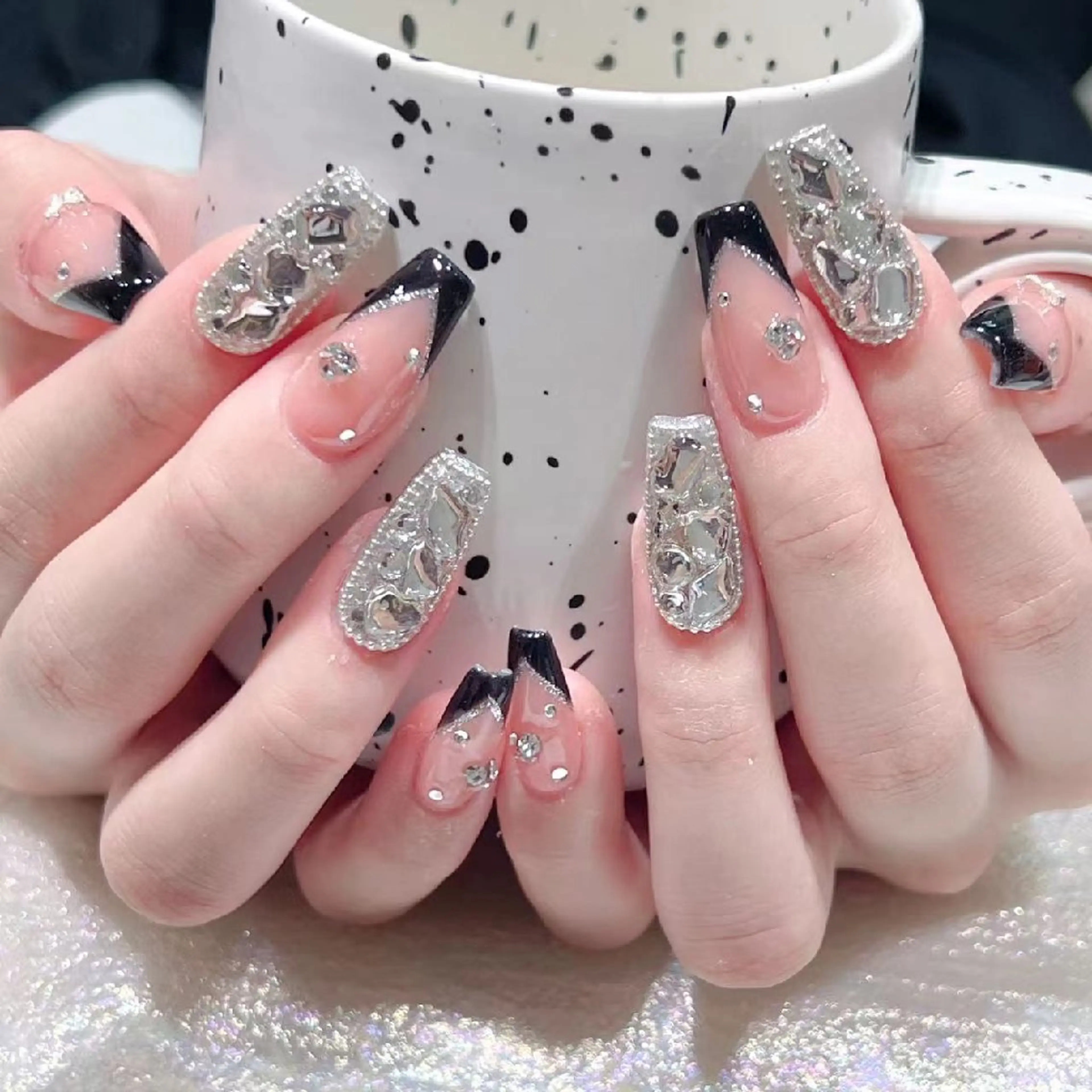 ネイル ハンドネイル Queens みなみのネイルデザイン