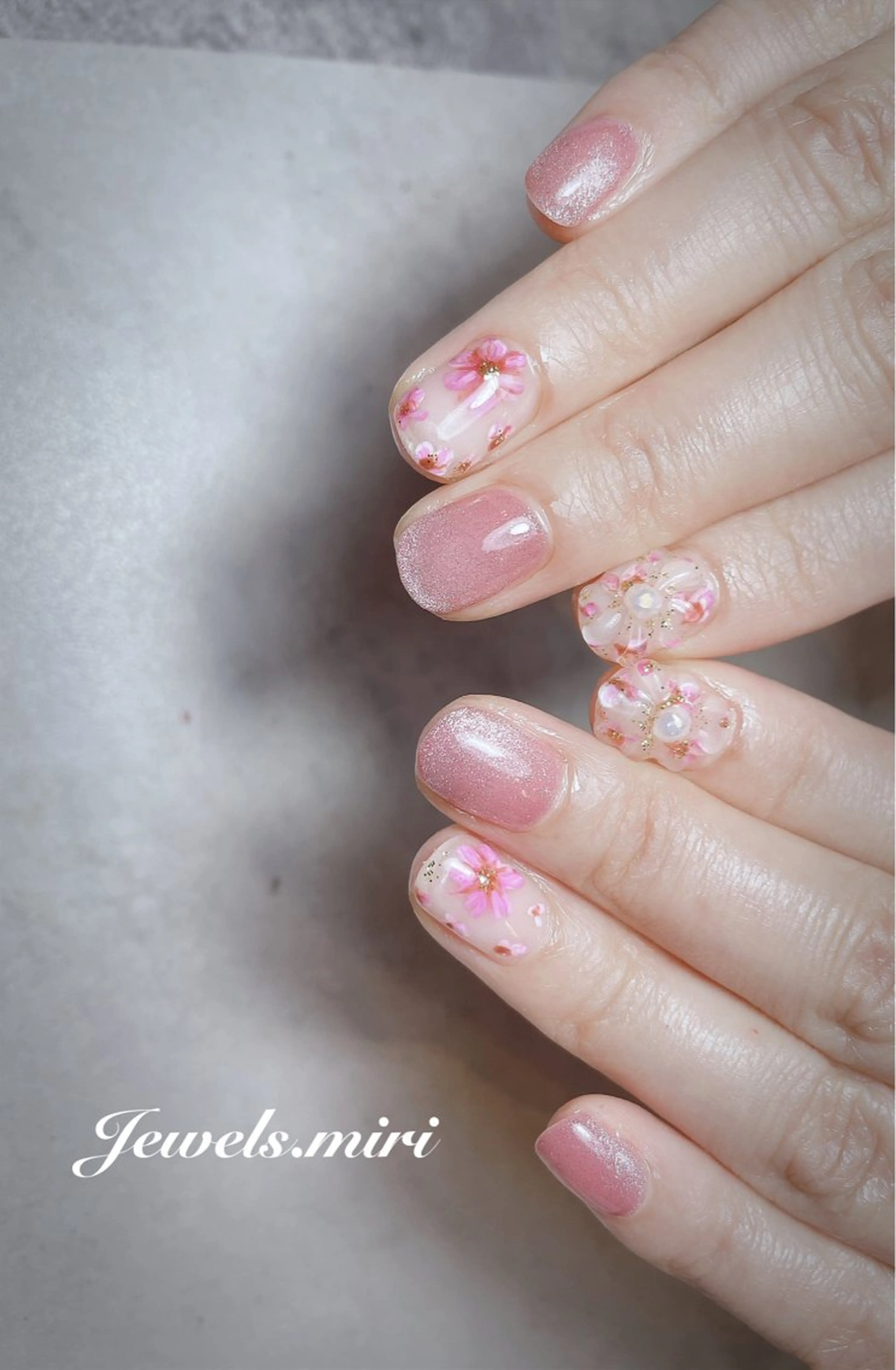 ネイル フラワーネイル ピンク ネイルサロン Jewels Mのネイルデザイン