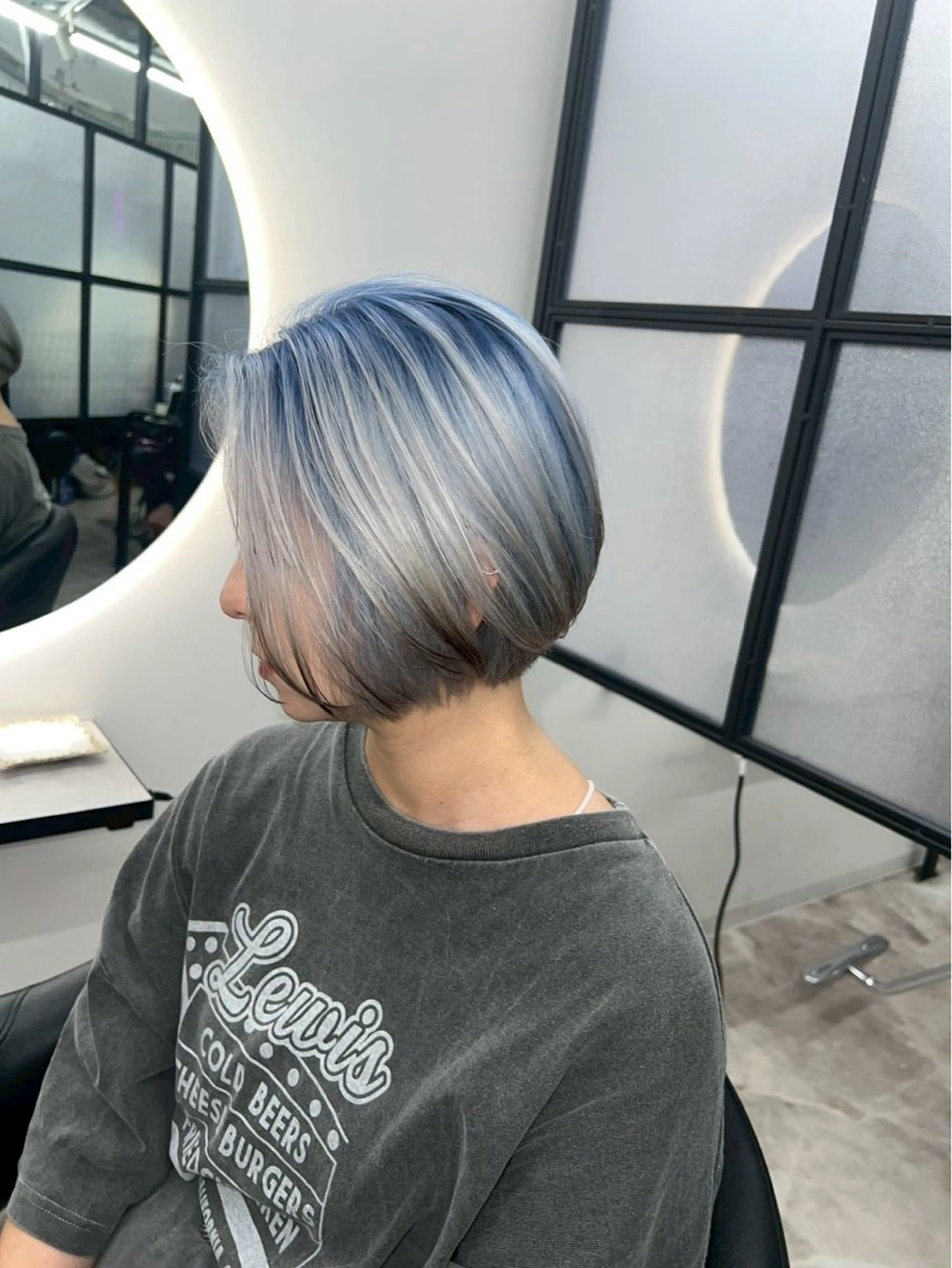 ショート カラー デザインカラー Uno. 本気で ヘアに悩む方へ✨のヘアスタイル