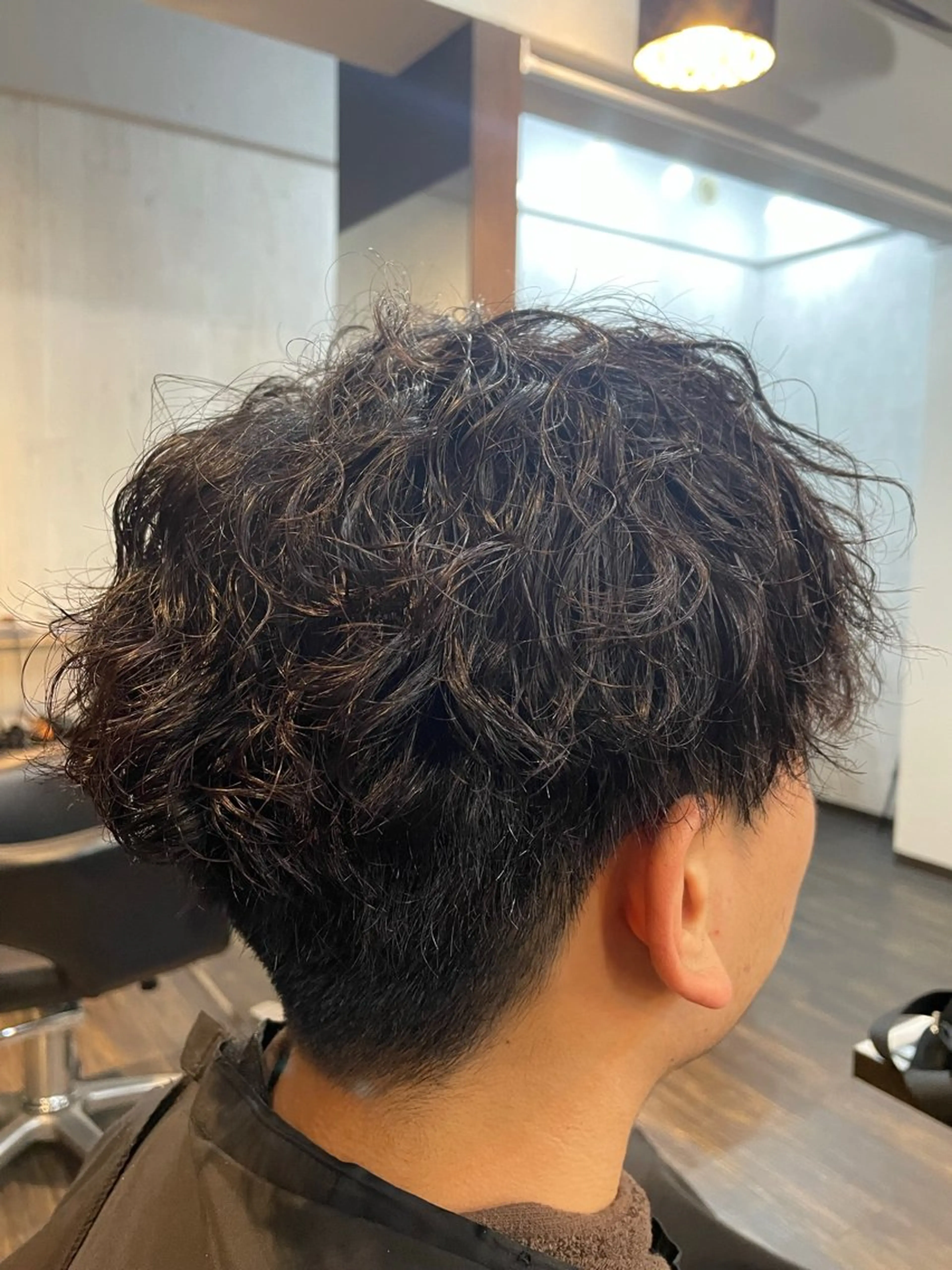 ショート パーマ メンズ 高井 柊のヘアスタイル