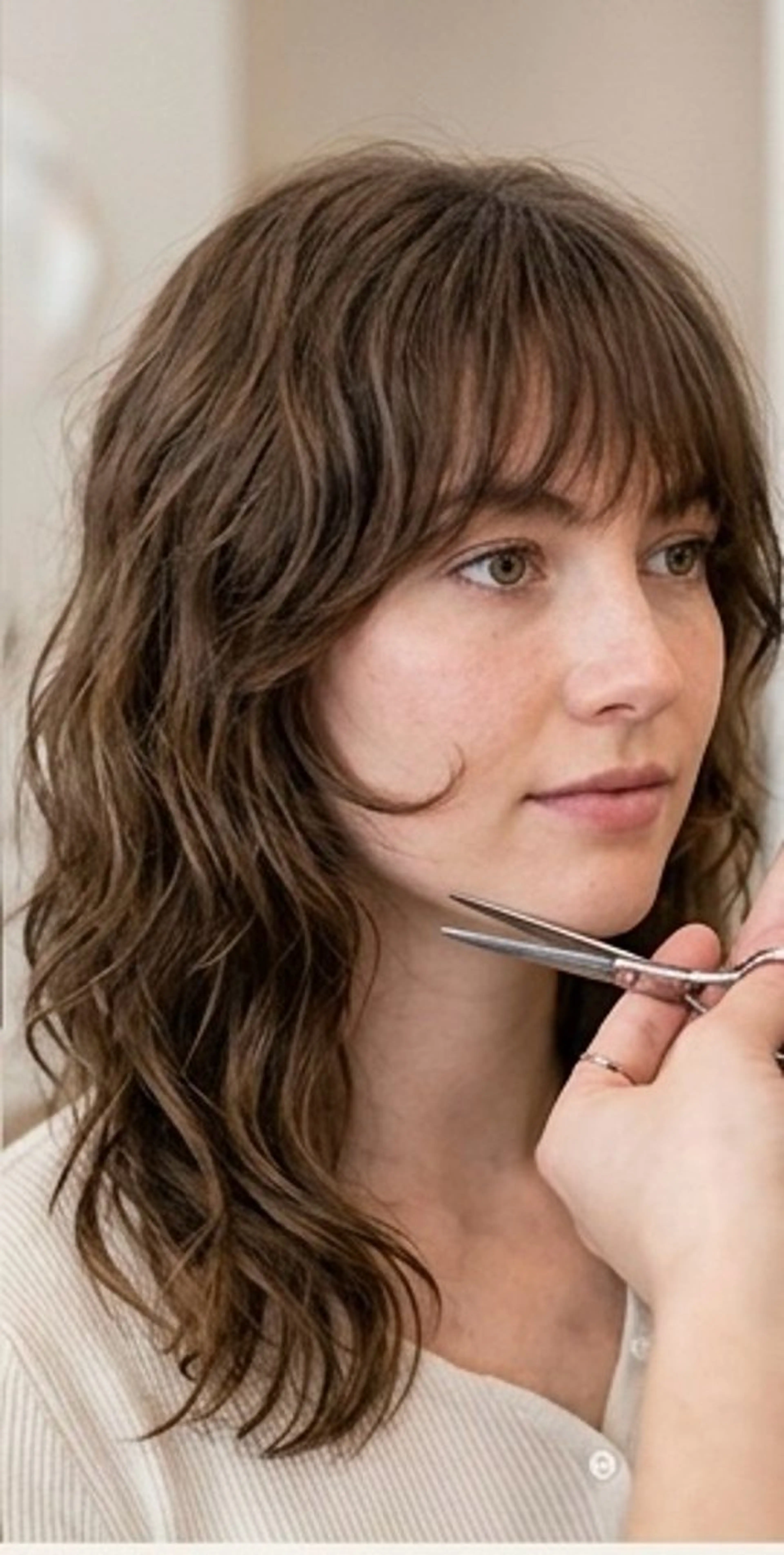 セミロング カット ヤマダ ユウジのヘアスタイル