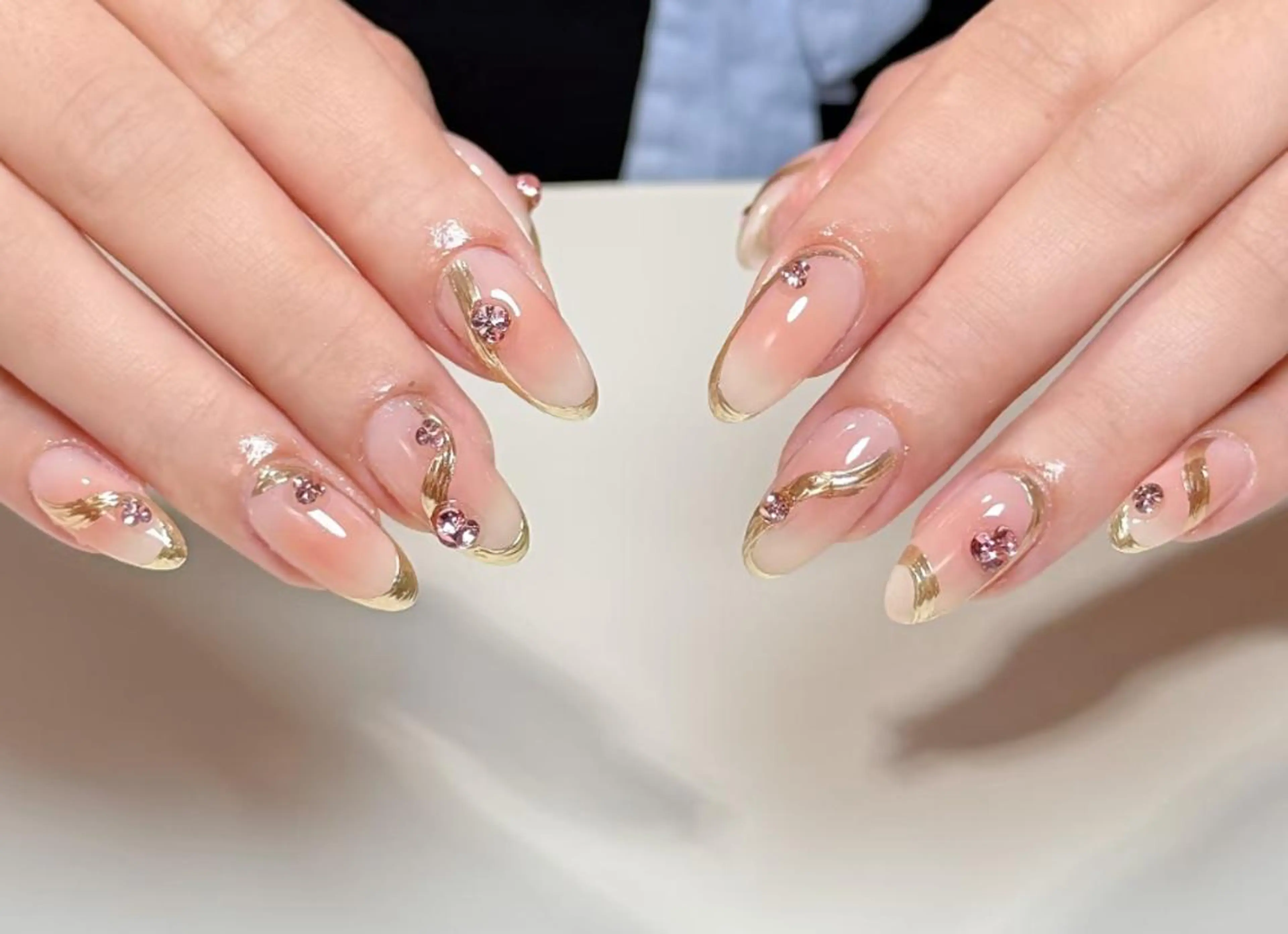 ネイル ハンドネイル エリ🫧 nail池袋東口のネイルデザイン