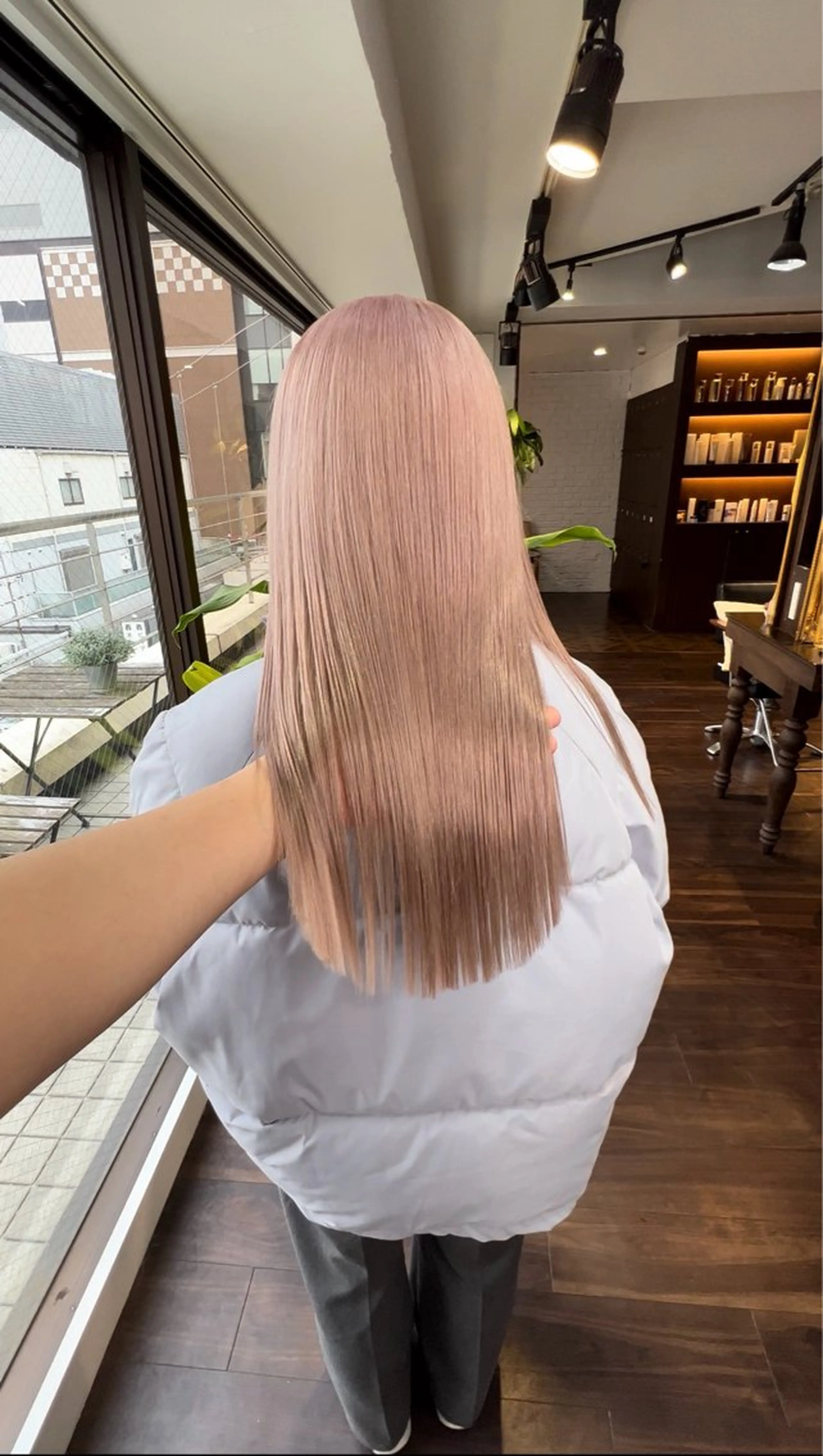 ロング カラー 🧡梅田ハイトーン カラー🧡runaのヘアスタイル