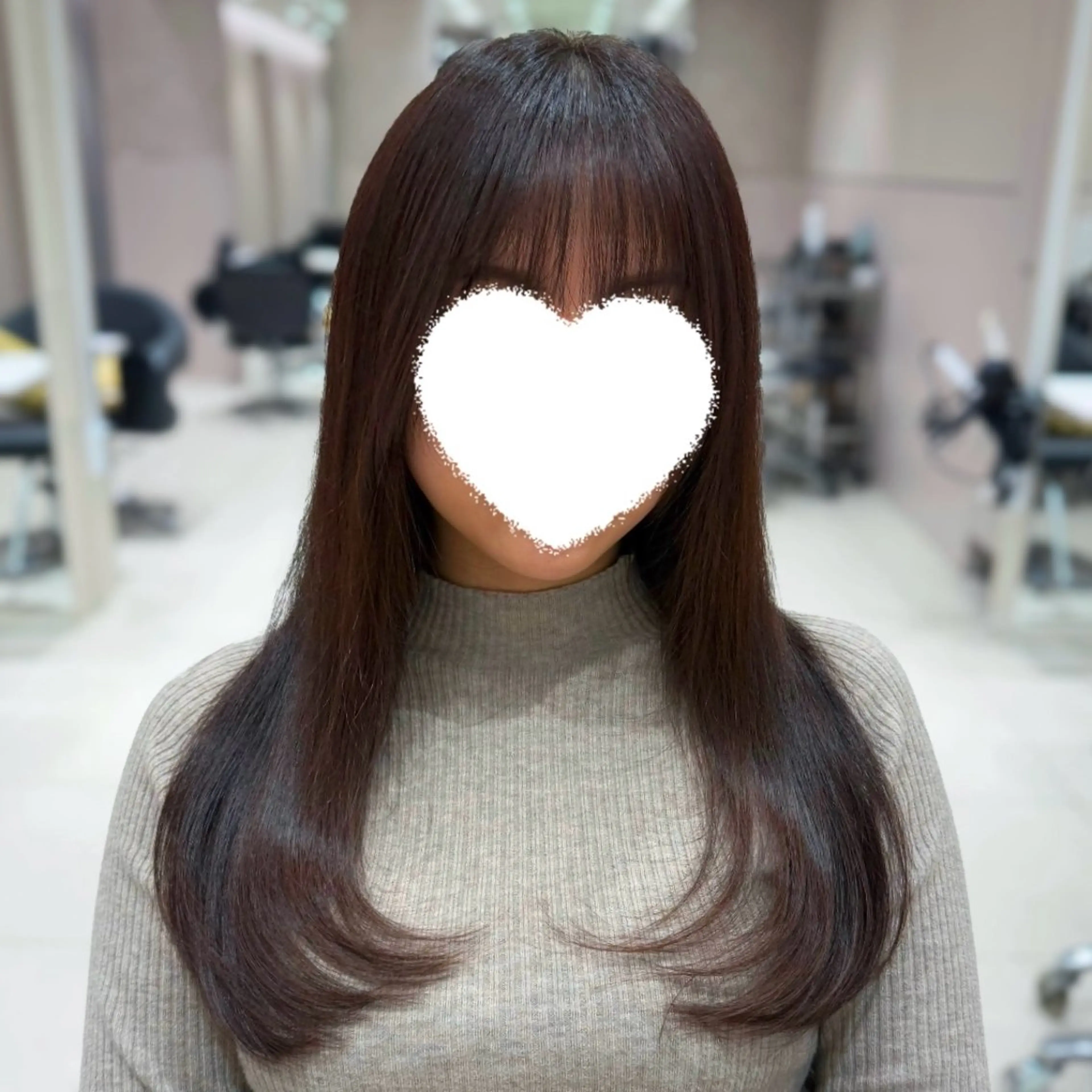 ロング カラー カット ヘアカラー トリートメント 内田 志乃のヘアスタイル