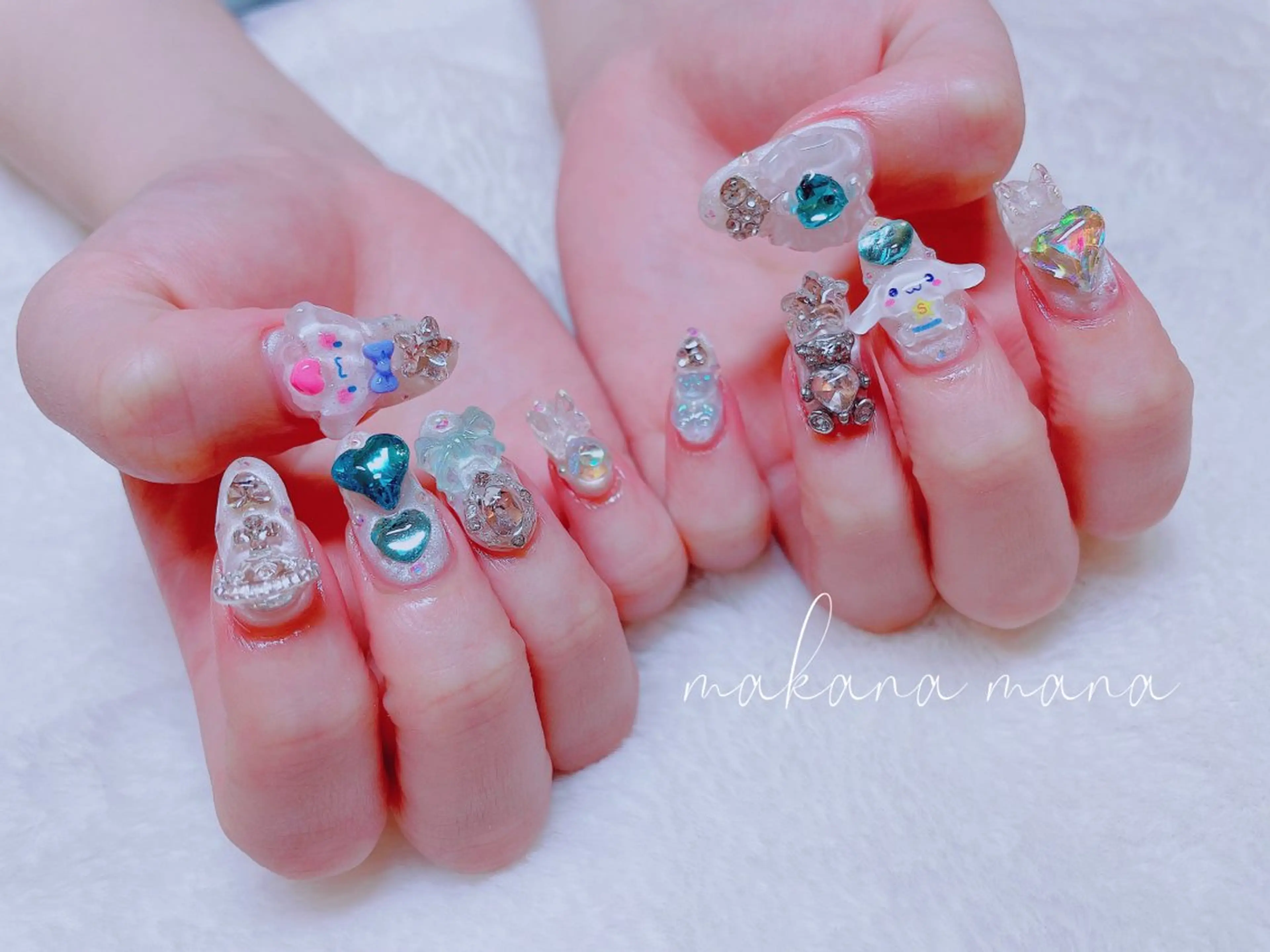 ネイル ハンドネイル Makana Manaのネイルデザイン