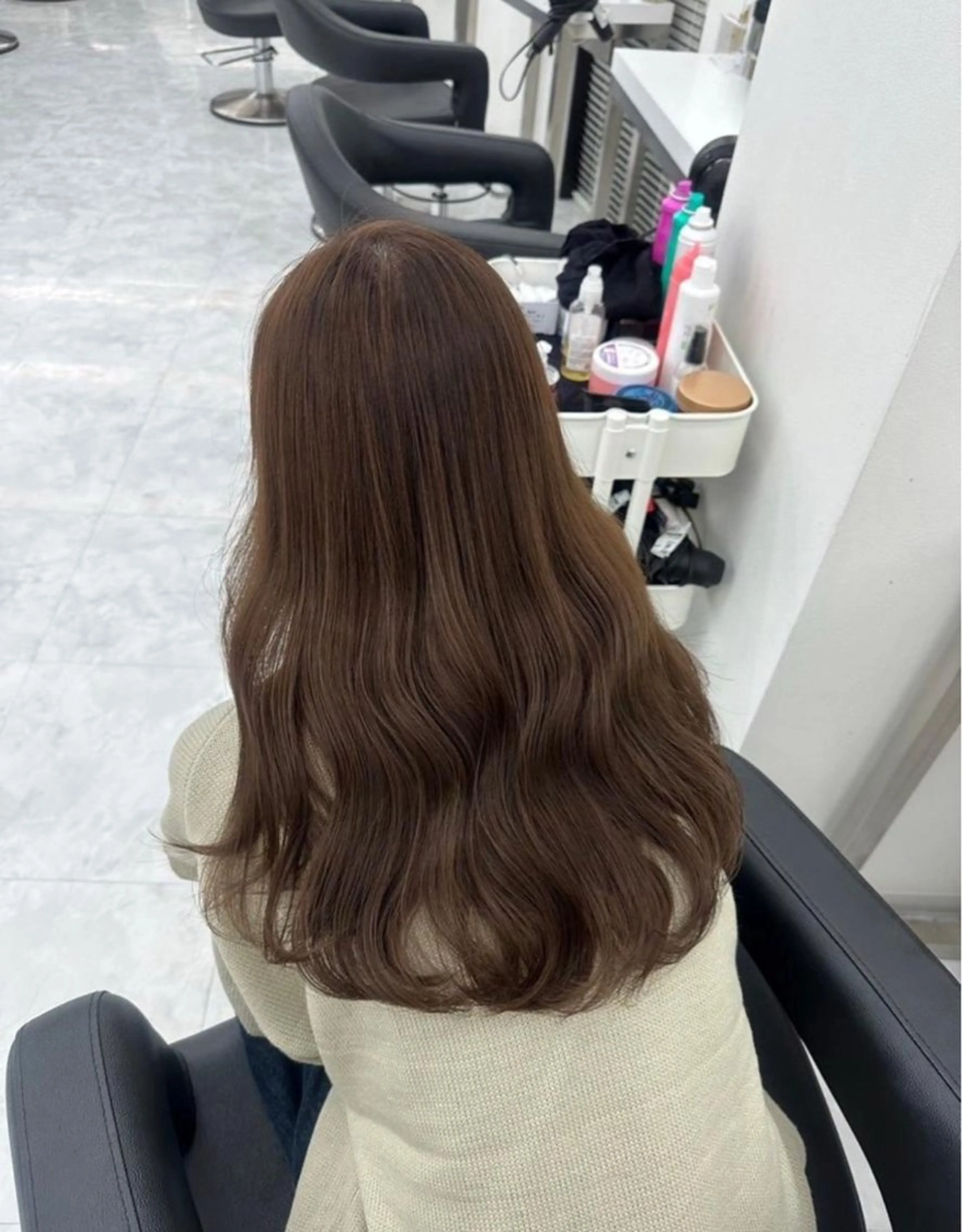 カラー yoki.【ﾖｷ】所属・Yoki.【ﾖｷ】 OMI／透明感カラーのヘアスタイル