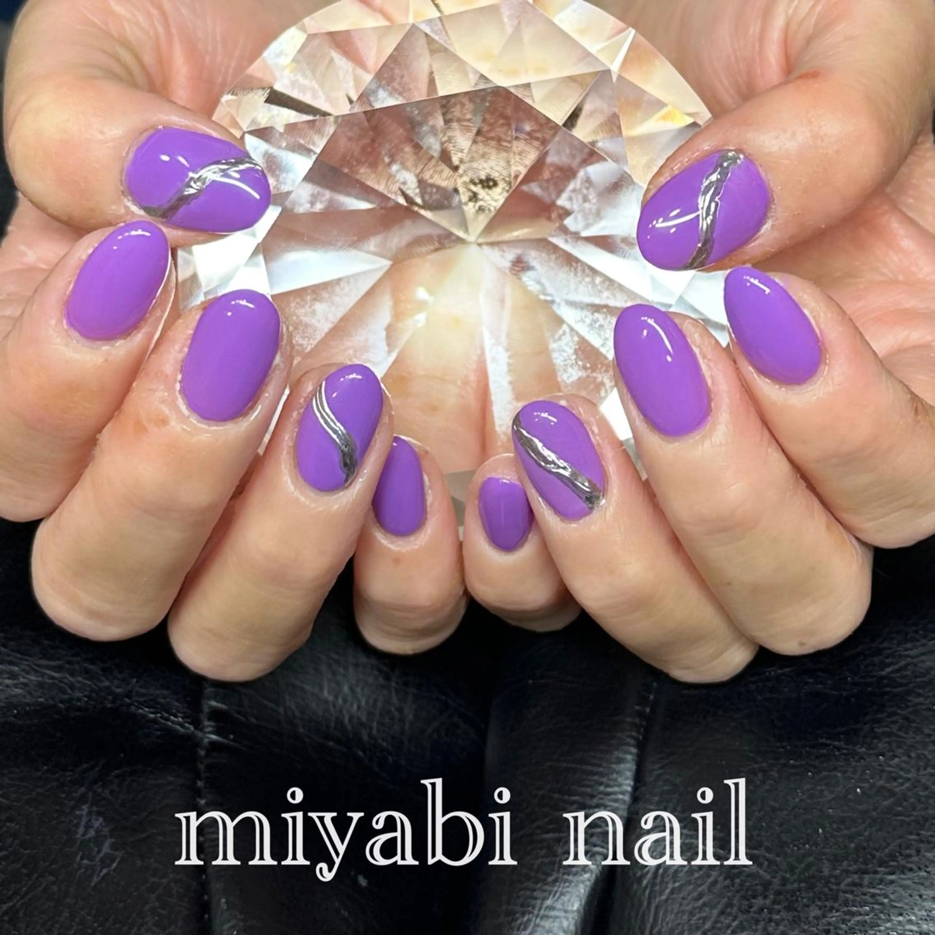 ネイル アートネイル ジェルネイル 持ち込み ワンカラーネイル パープル ハンドネイル miyabi nail 桂川駅近くのネイルデザイン
