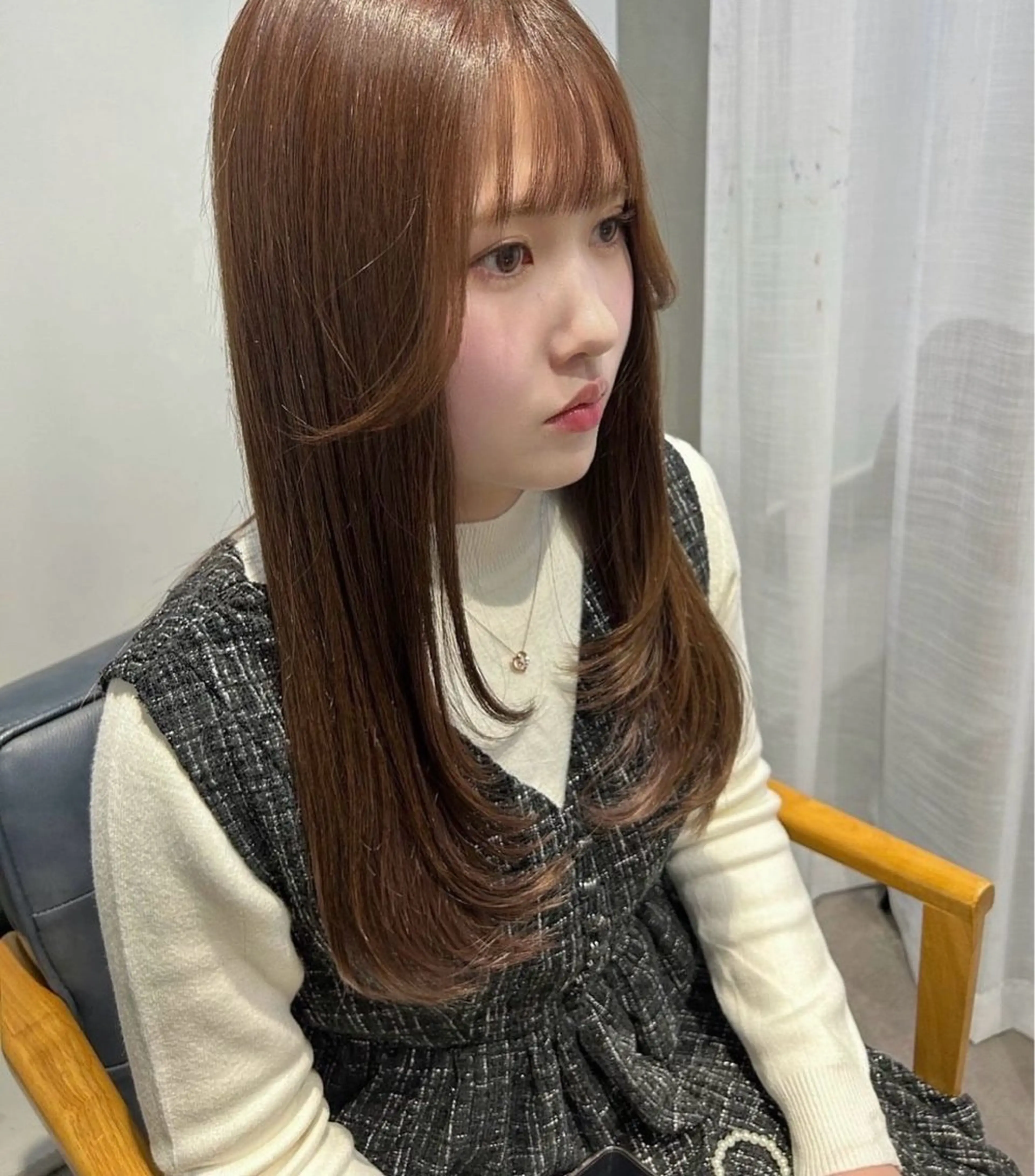 ロング カラー ヘアカラー トリートメント newi梅田🫧韓国 ヘア🫧sakiのヘアスタイル