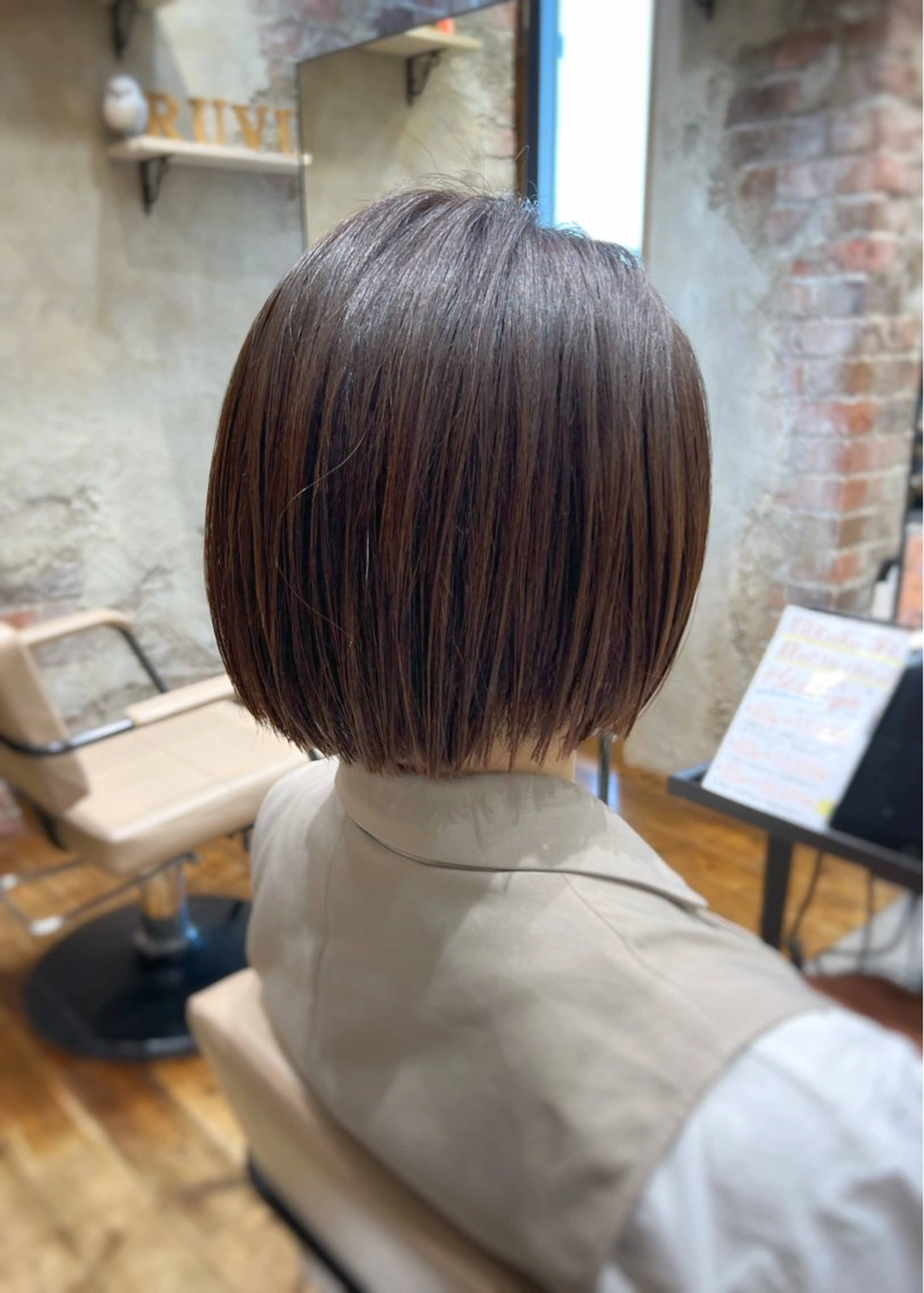 ショート カット トリートメント 💍新宿ショート 💍岩田莉奈のヘアスタイル