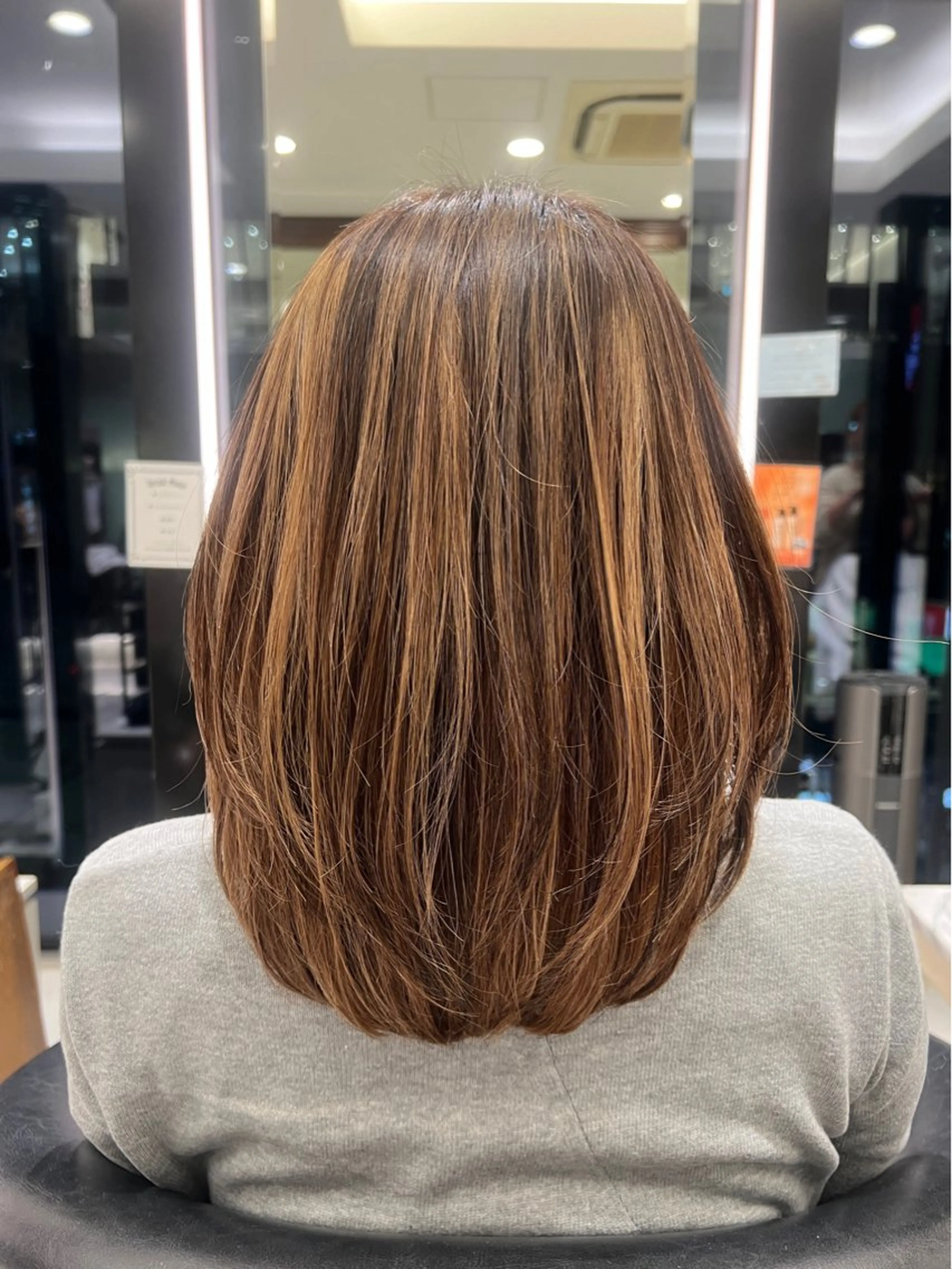 ミディアム カラー ‎💚韓国風レイヤー 🇰🇷💚 ちえのヘアスタイル