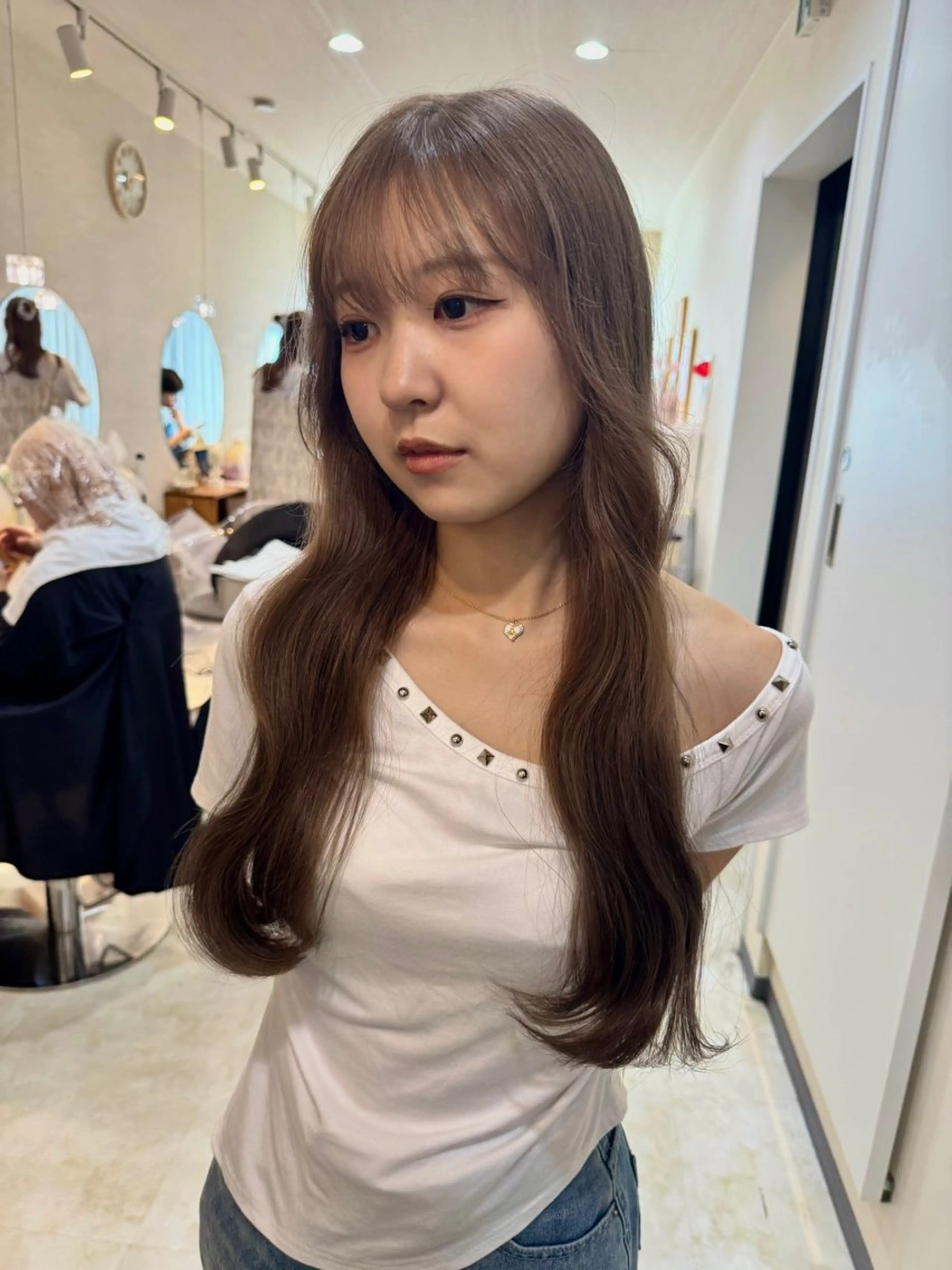 ロング カラー ヘアカラー トリートメント ブリーチ/レイヤー/ コイデリュウセイのヘアスタイル