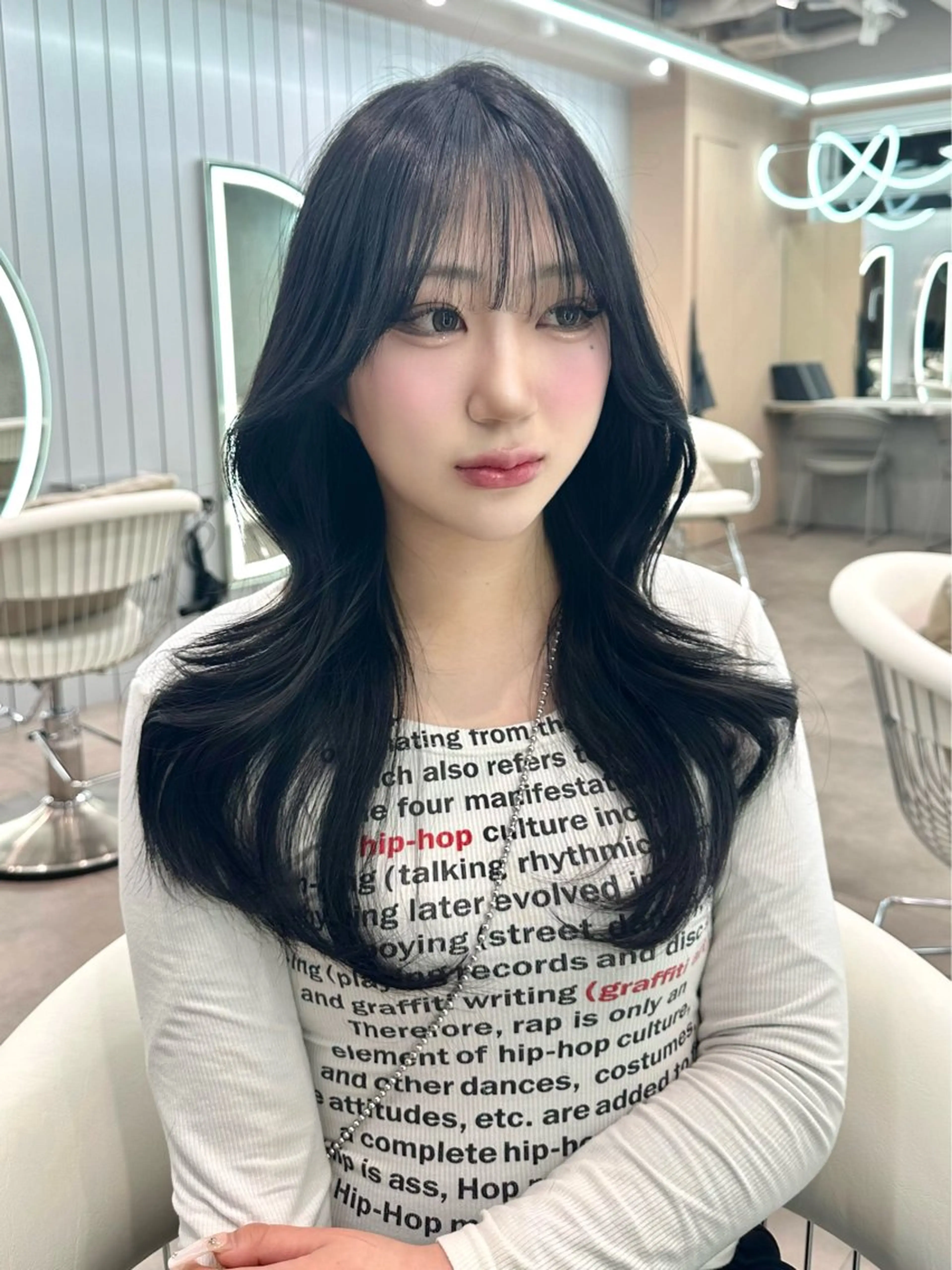 セミロング ヘアアレンジ ブリーチなしW🎀 髪質改善／はのんのヘアスタイル