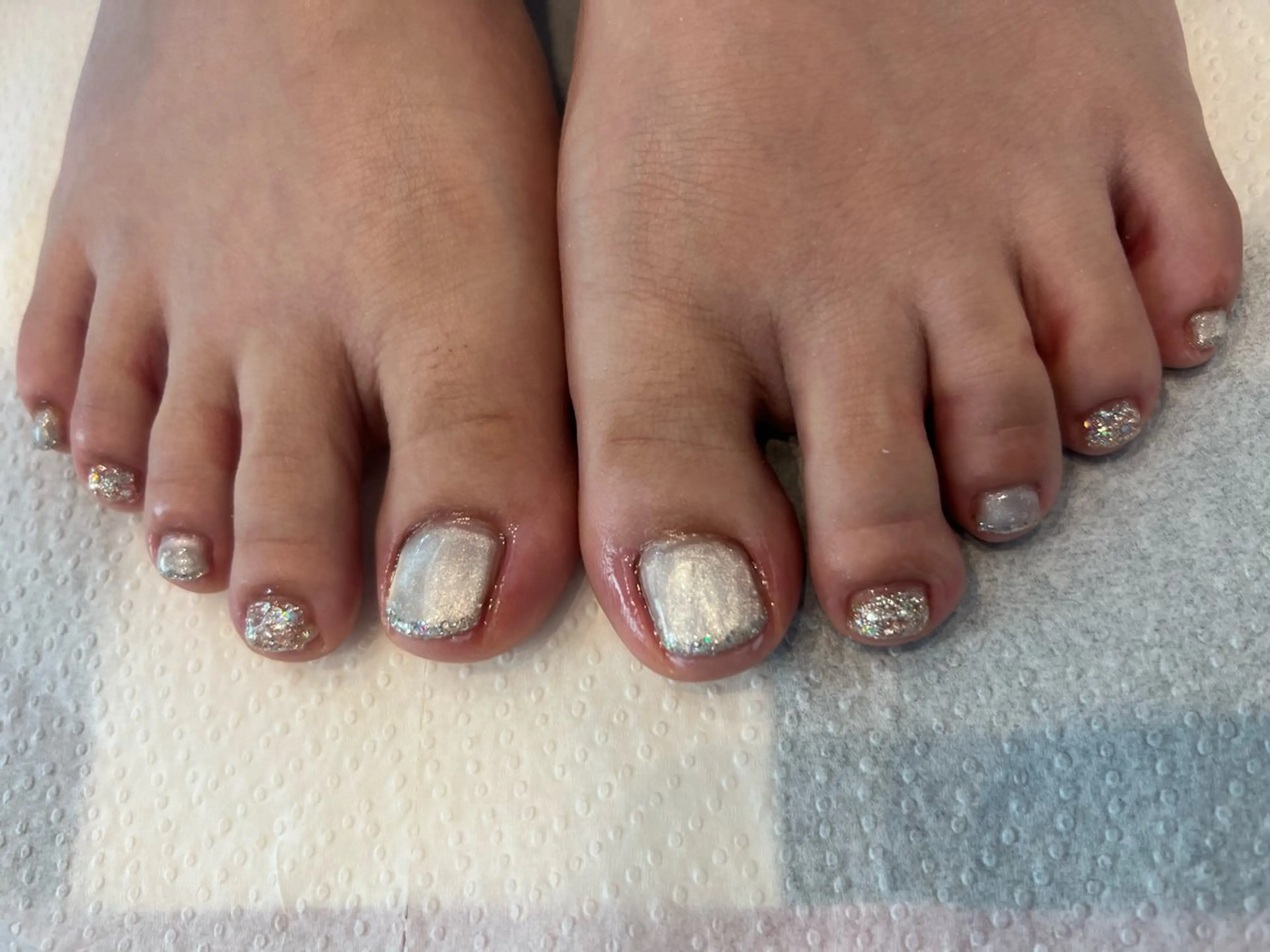 ネイル マグネットネイル 南田 リジュンのネイルデザイン