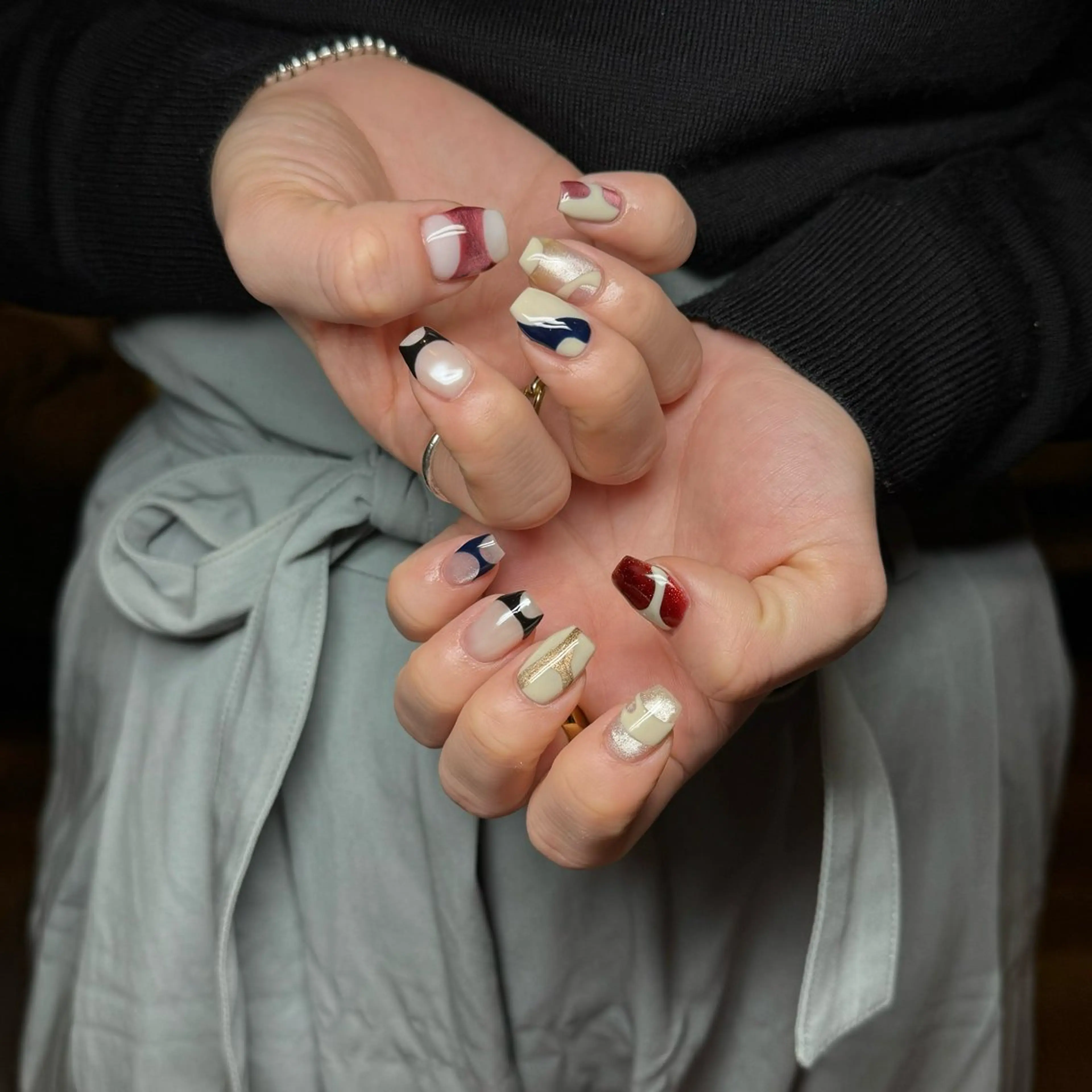 ネイル ハンドネイル 𝐫𝐚𝐢 𝐧𝐚𝐢𝐥の眉毛・アイブロウイメージ