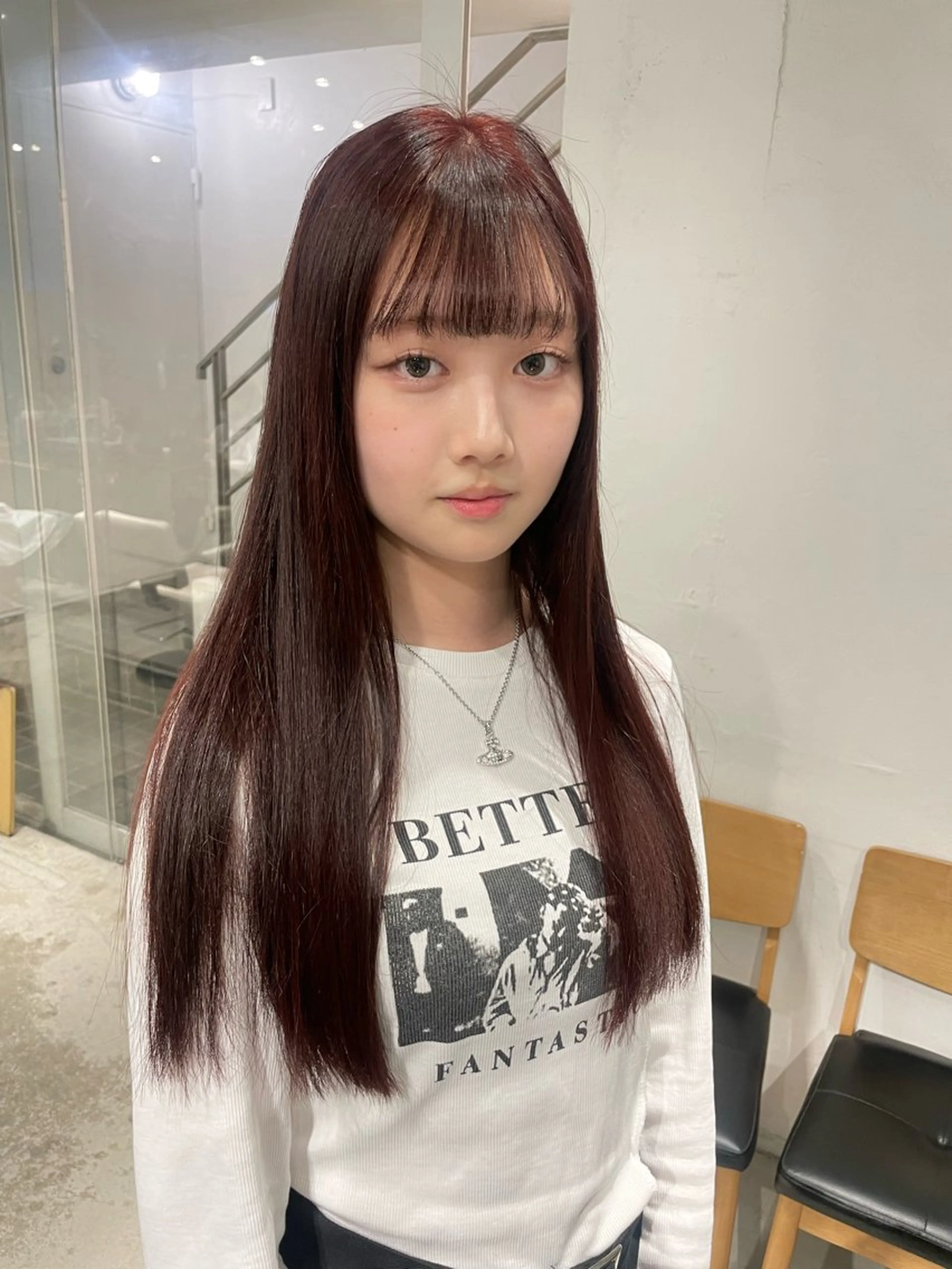 ロング カラー ブリーチ ダブルカラー イヤリングカラー ハイライトカラー ハイトーンカラー カット ヘアカラー トリートメント ヘアセット スパイラルパーマ 🌐hina⭐️のヘアスタイル