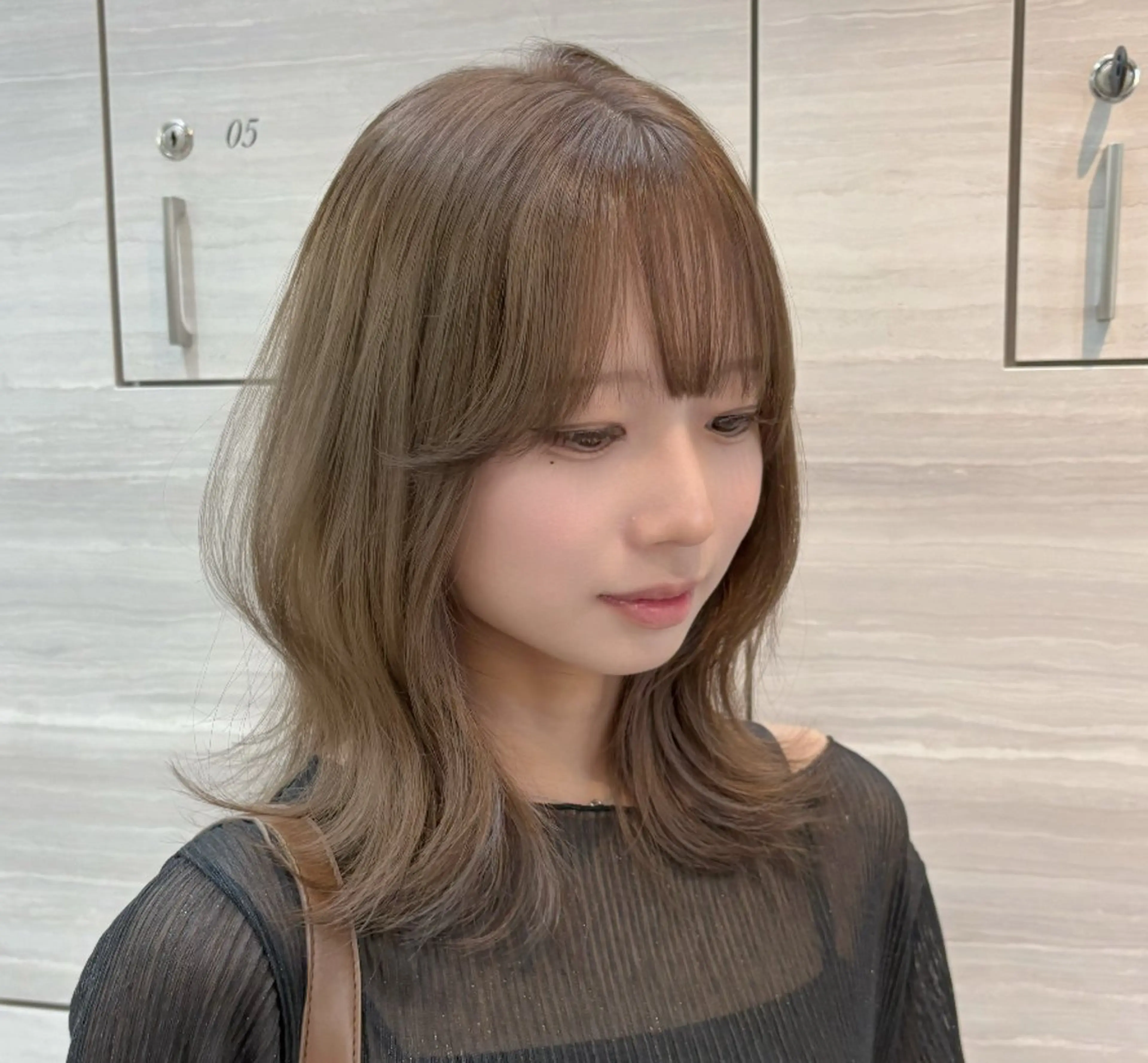 ロング カラー ブリーチ 透明感カラー ダブルカラー ブリーチなしカラー カット ヘアカラー トリートメント ナツミ/透明感カラー /酸性縮毛矯正のヘアスタイル