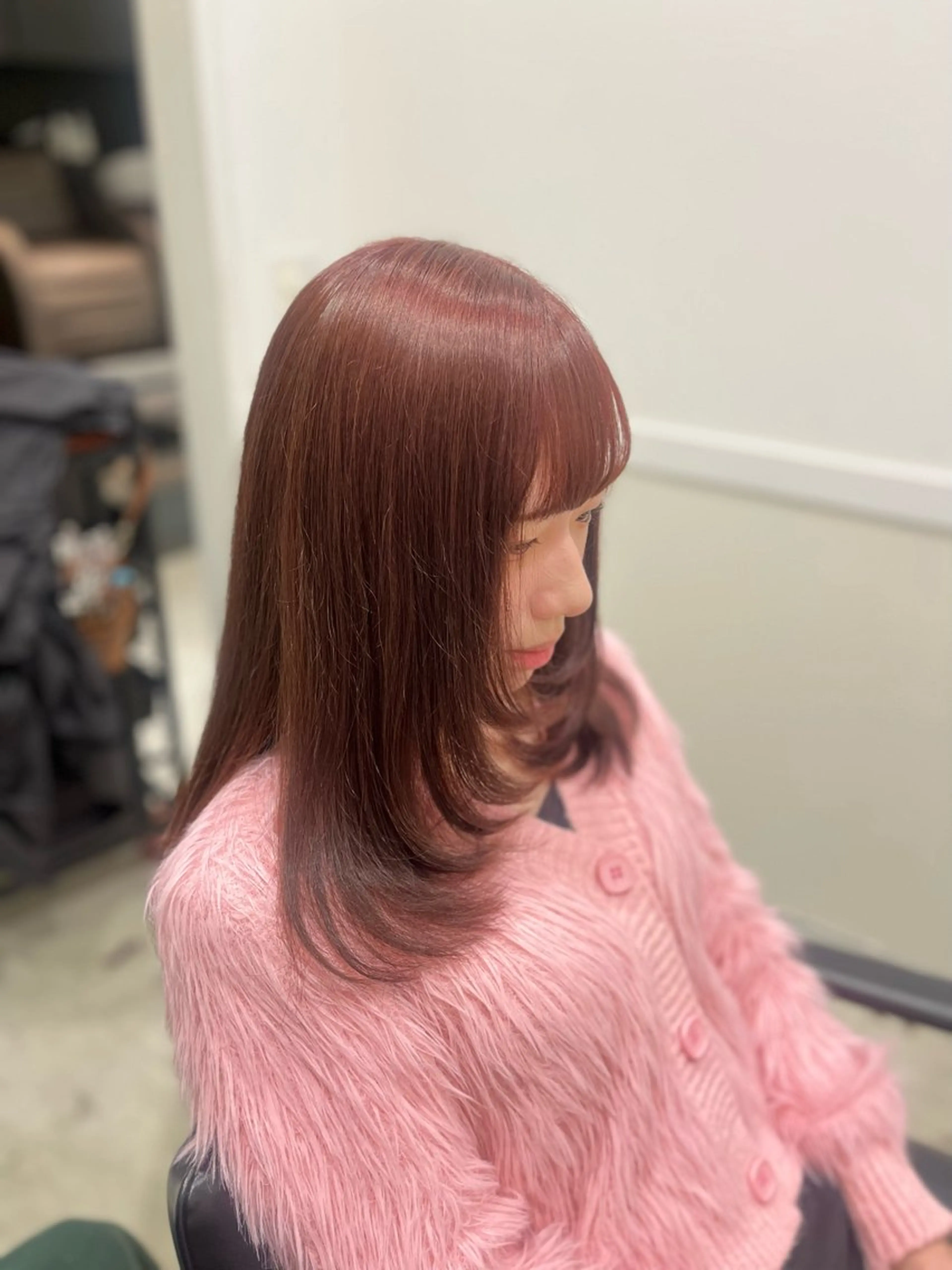 セミロング カラー ブリーチ 透明感カラー ブリーチなしカラー 髪質改善 トリートメント 【ただの天才 🎨】のヘアスタイル