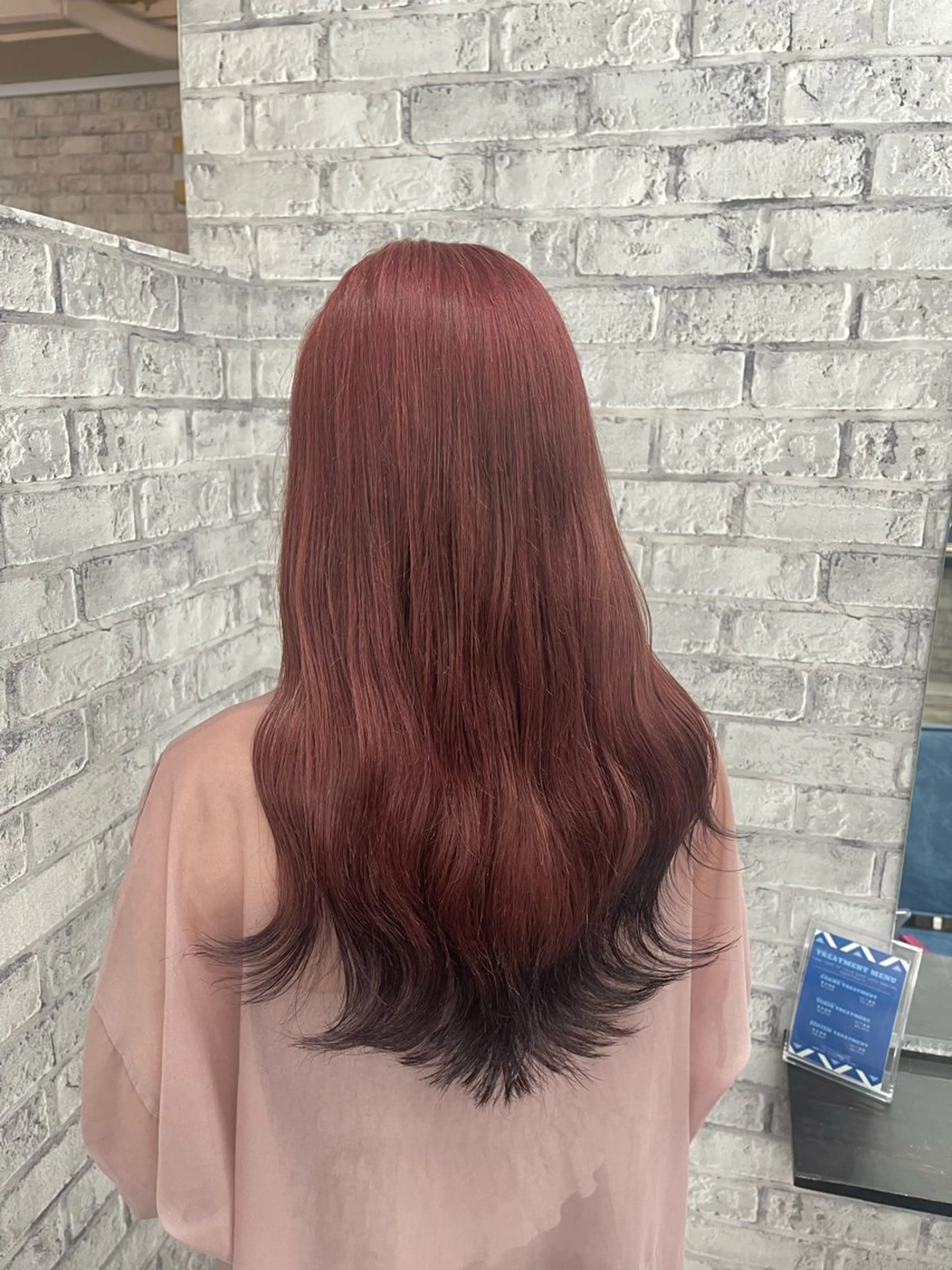 ロング カラー レイヤーの魔術師 𓍼takumi𓍼のヘアスタイル