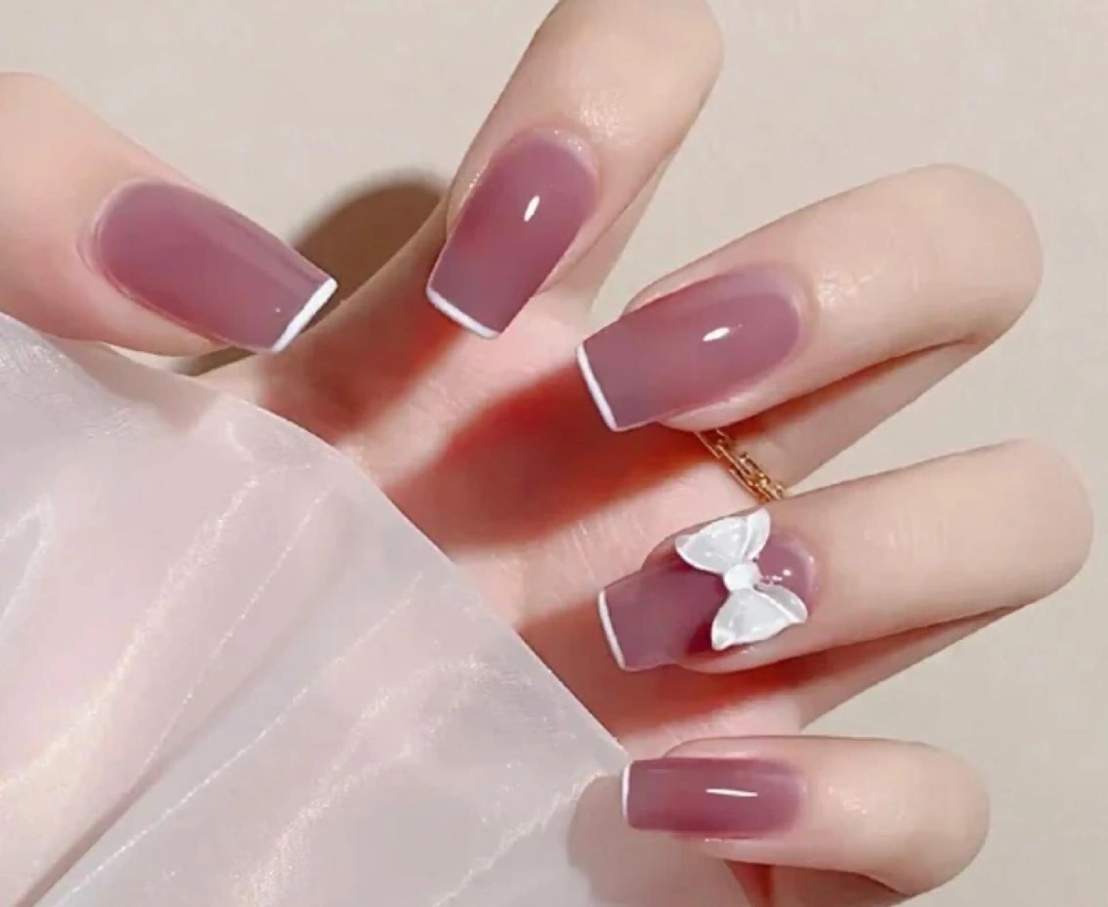 ネイル ハンドネイル VIVIAN リサのネイルデザイン