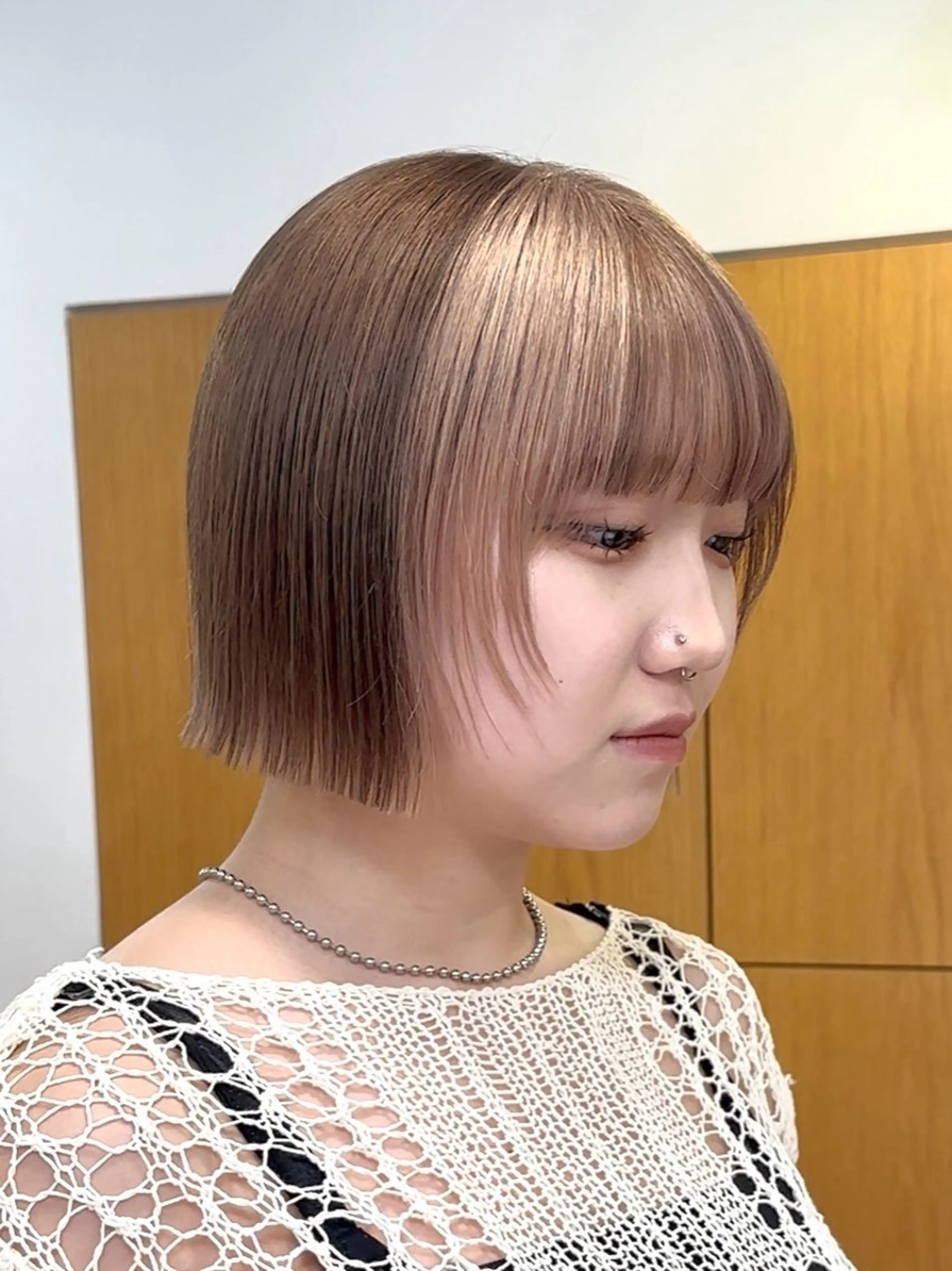 カラー デザインカラー ボブ カット ヘアカラー トリートメント 似合わせボブ/ ハイトーン/すずきのヘアスタイル