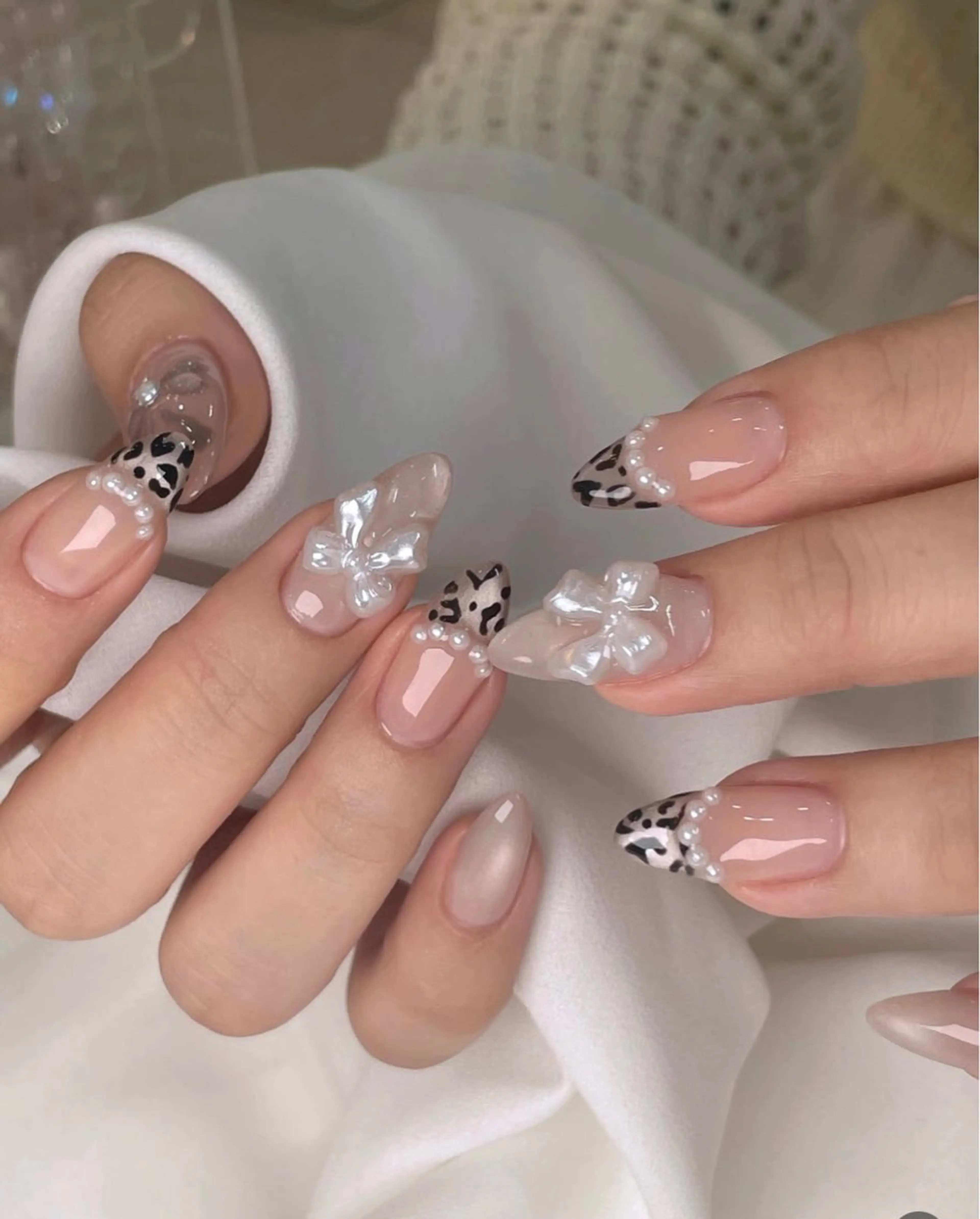 ネイル フラッシュネイル フレンチネイル グラデーション キラキラネイル 韓国ネイル ハンドネイル rina nailのネイルデザイン