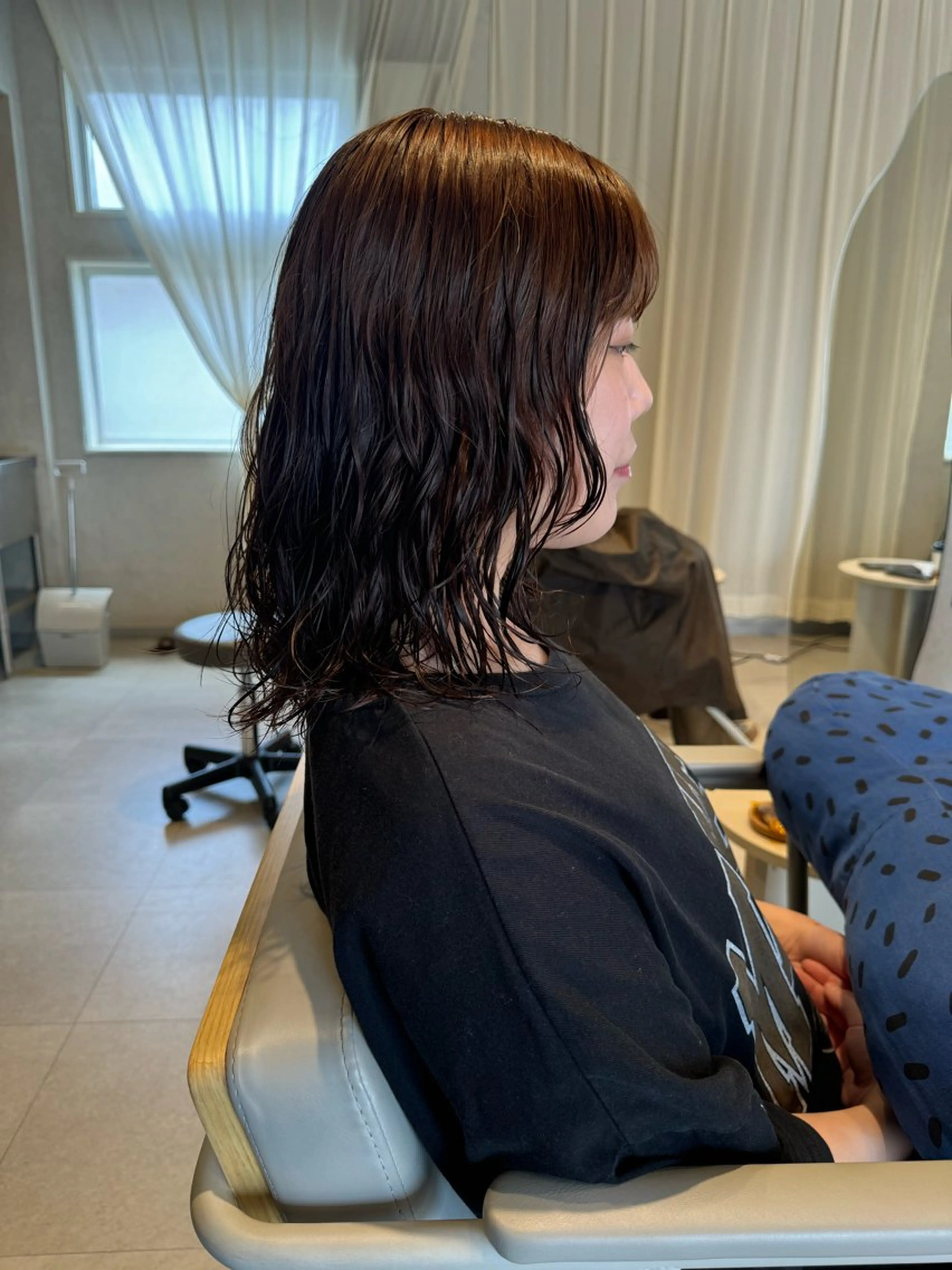 ミディアム パーマ ミディアムパーマ カット パーマ レイヤー/ボブパーマ /垢抜け/タクミのヘアスタイル