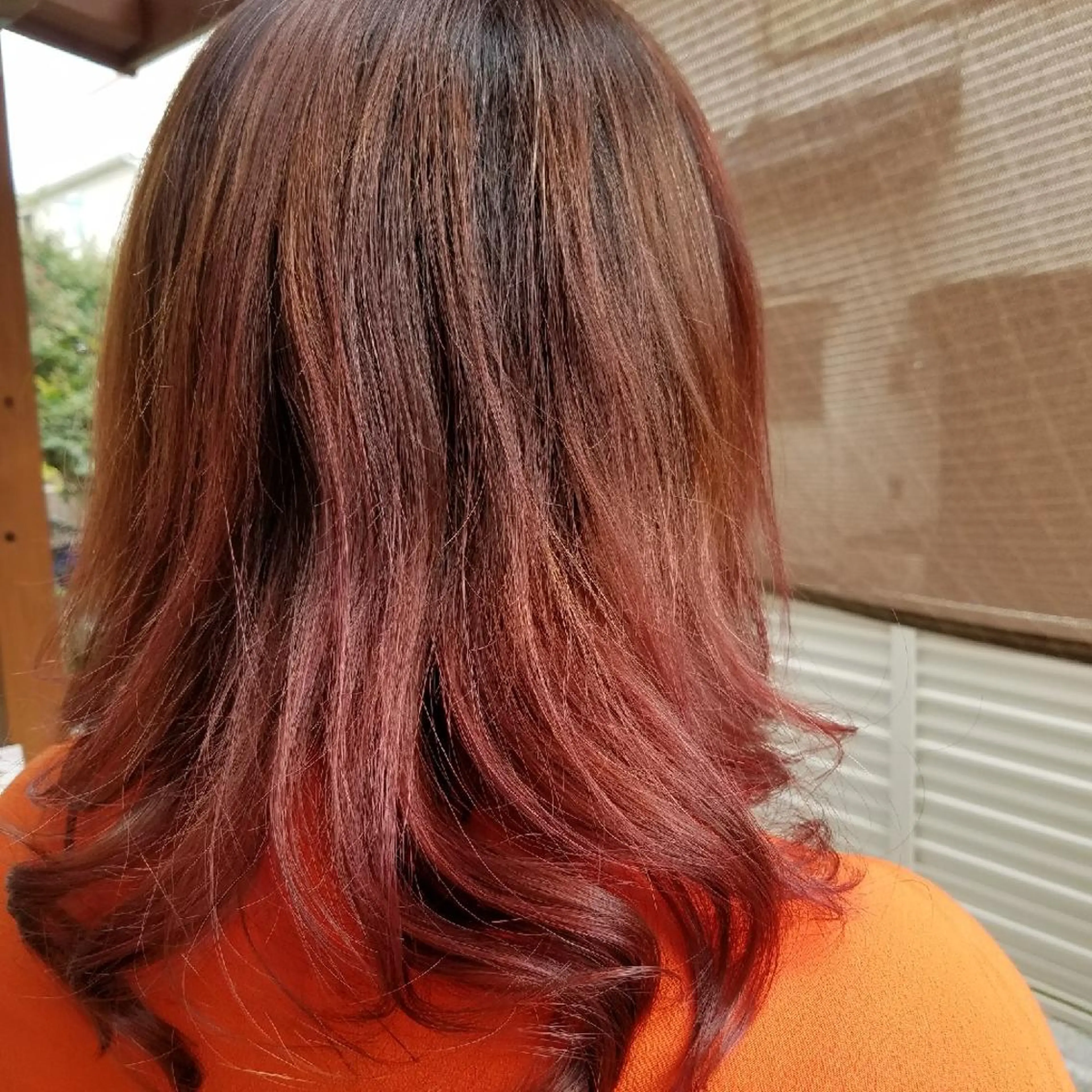 セミロング カラー 片岡 賢次のヘアスタイル