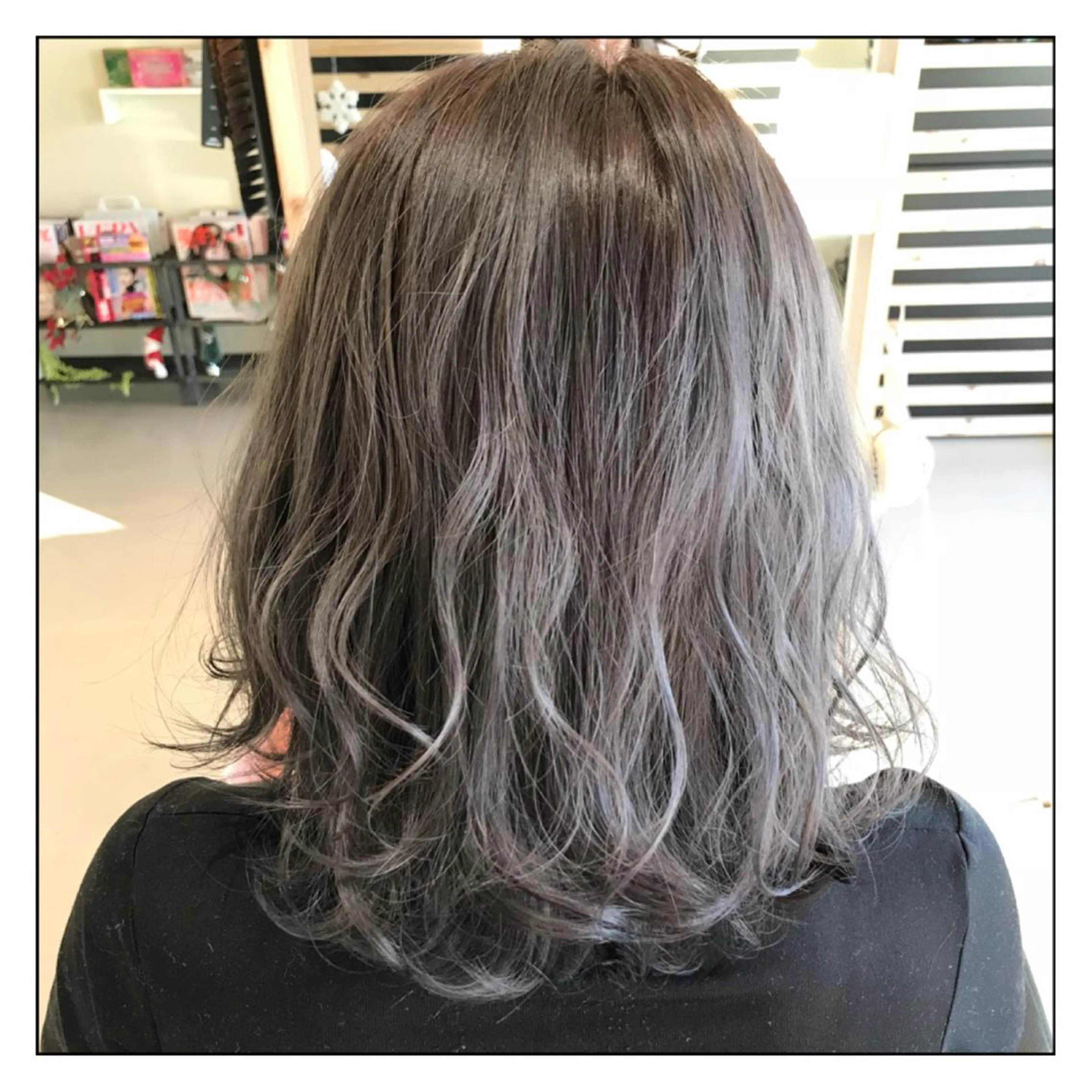 ショート カラー ブリーチ パープルカラー シルバー イエローカラー 大久保 隆蔵のヘアスタイル