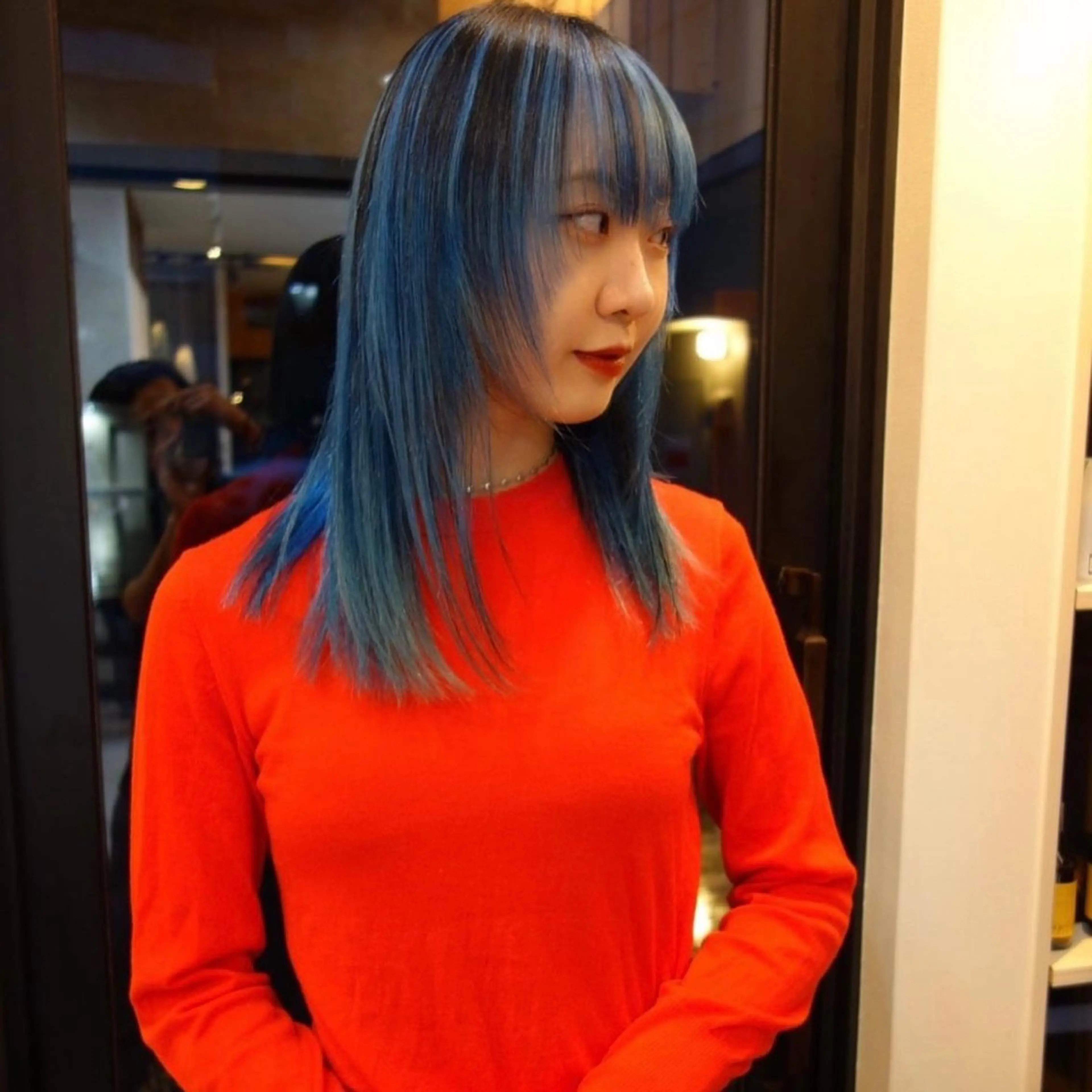 セミロング カラー ヘアカラー ブロンド／ブリーチ 【SITY.】のヘアスタイル