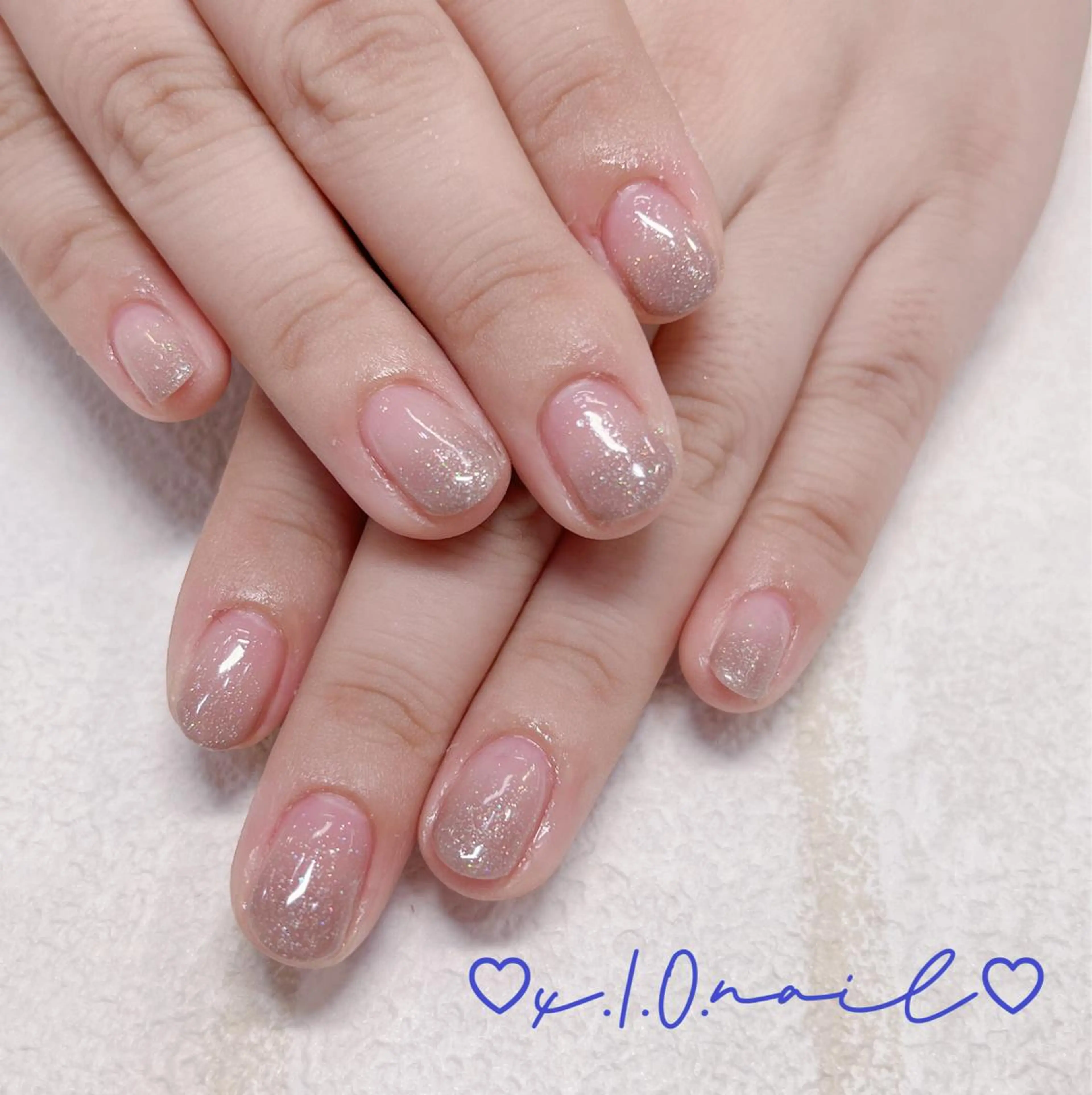 ネイル アニマル柄 アートネイル グラデーション ラメ(グリッター) ラメグラデーション ハンドネイル x.1.0.nail ♡Cのネイルデザイン