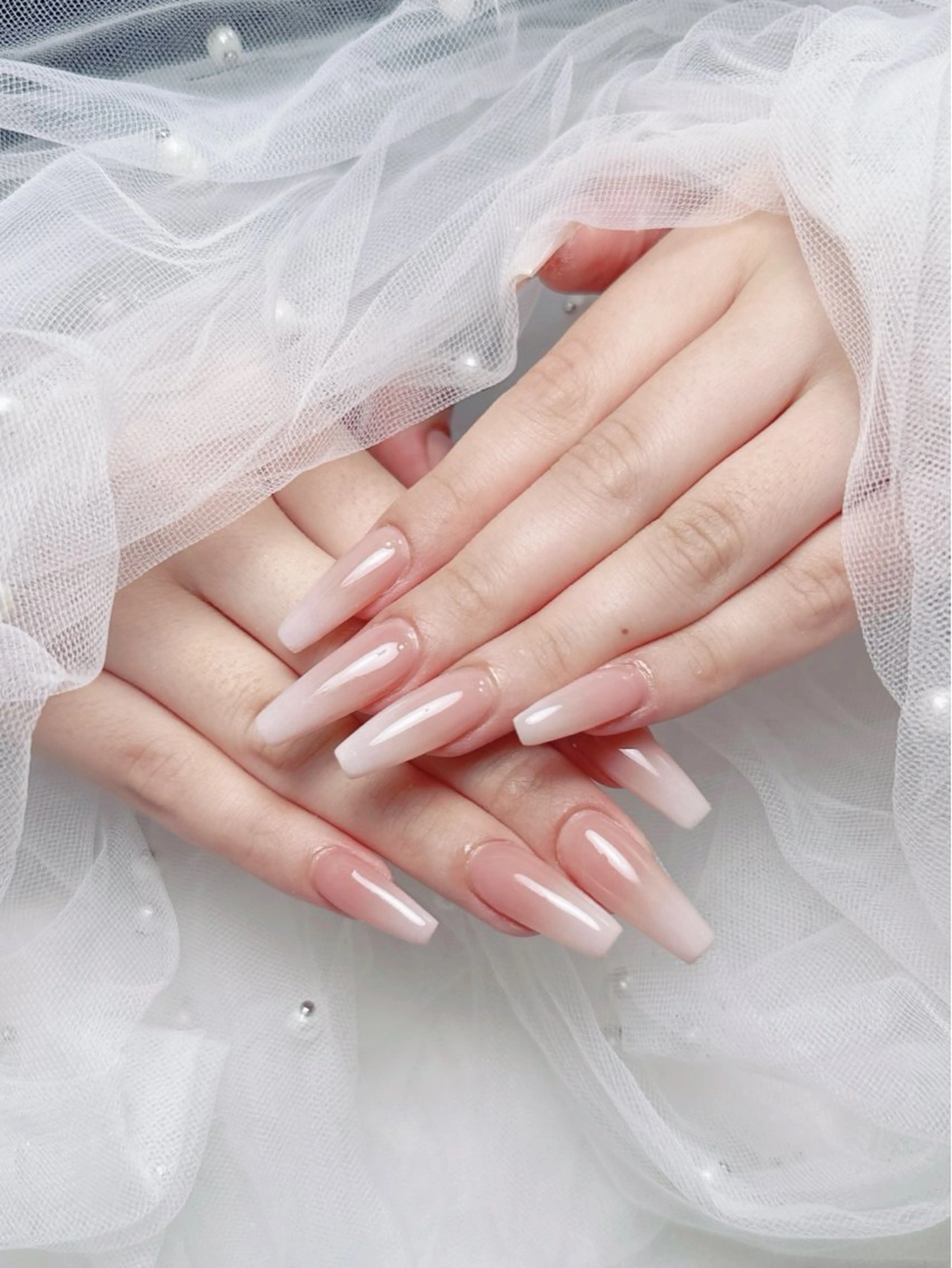 ネイル フレンチネイル ジェルネイル ハート 韓国ネイル マグネットネイル ハンドネイル ネイルサロン lotusのネイルデザイン