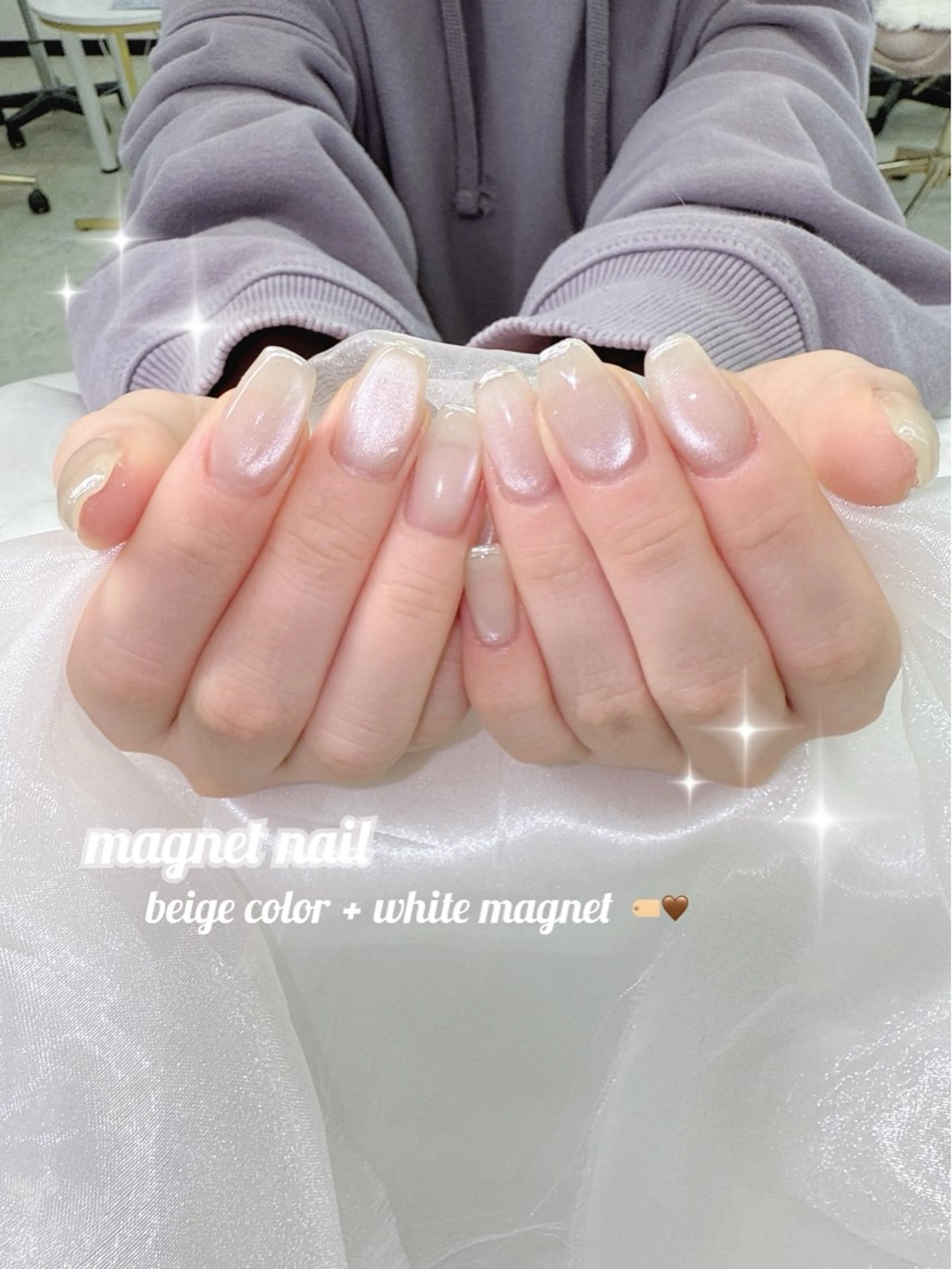 ネイル ジェルネイル 氷ネイル・うるうるネイル 韓国ネイル ニュアンスネイル オフィスネイル ちゅるんネイル‎🤍 miyuのネイルデザイン