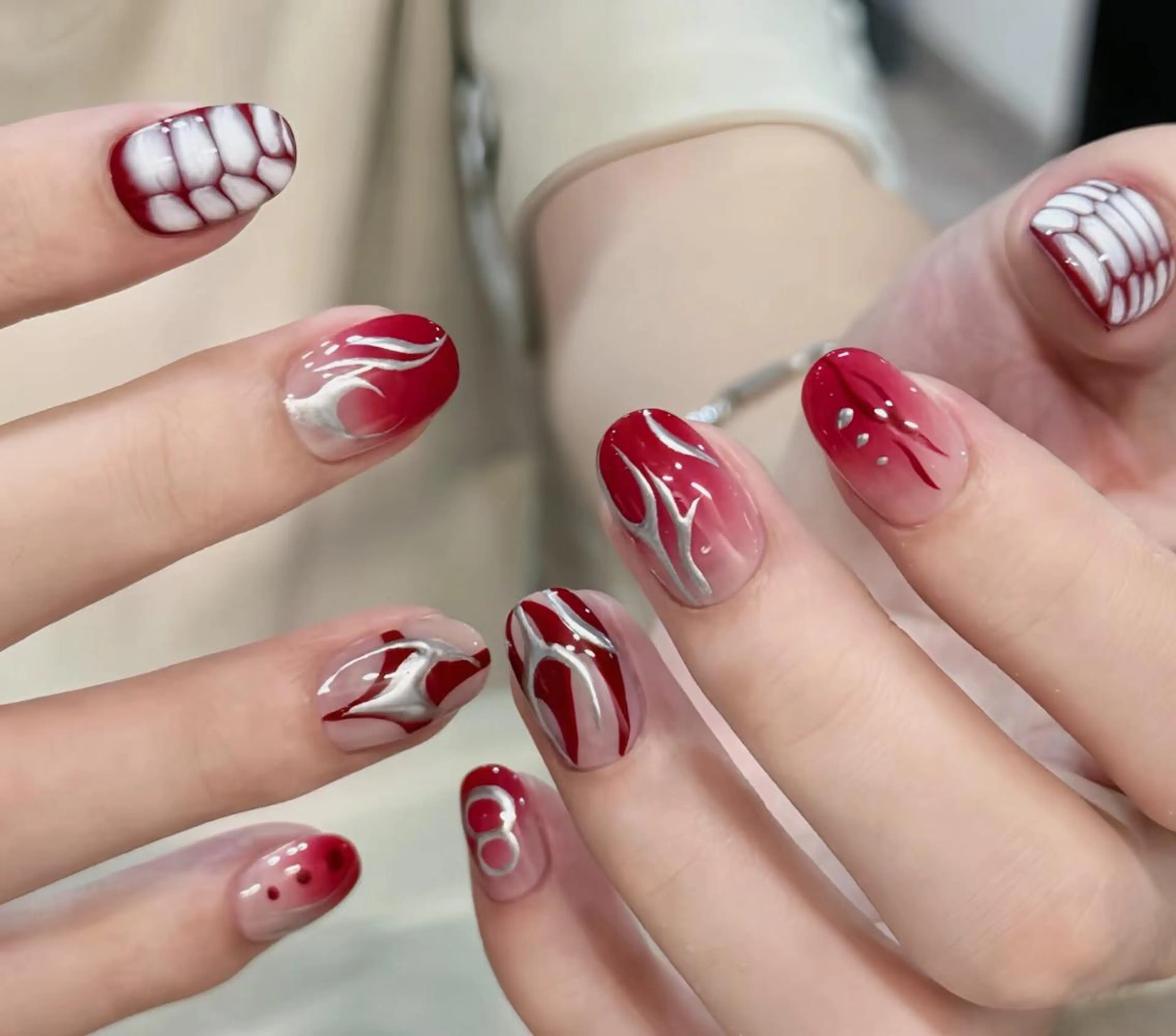 ネイル ハンドネイル ル ルのネイルデザイン