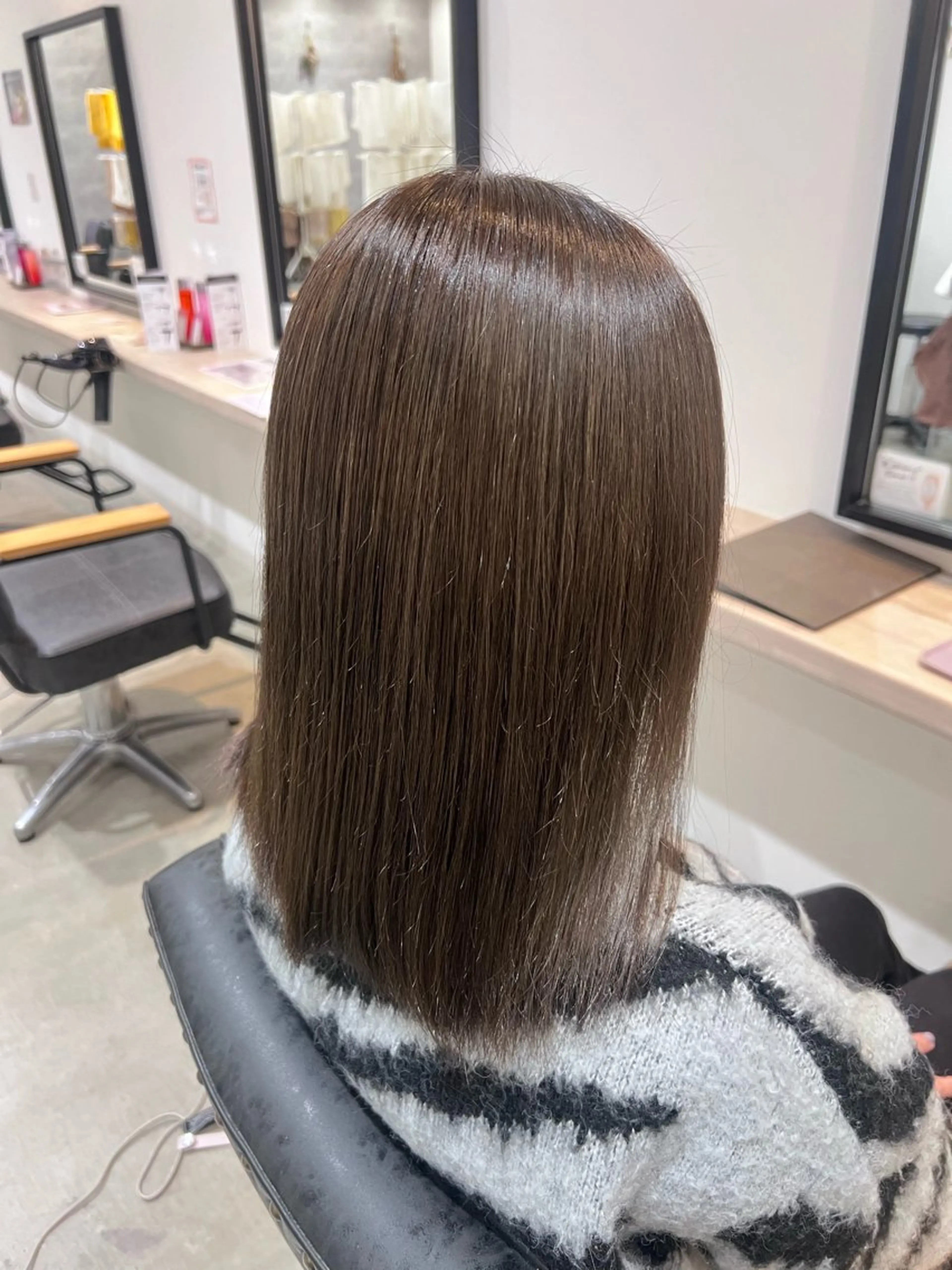 ワンカラー 髪明るくしたい方限定の写真