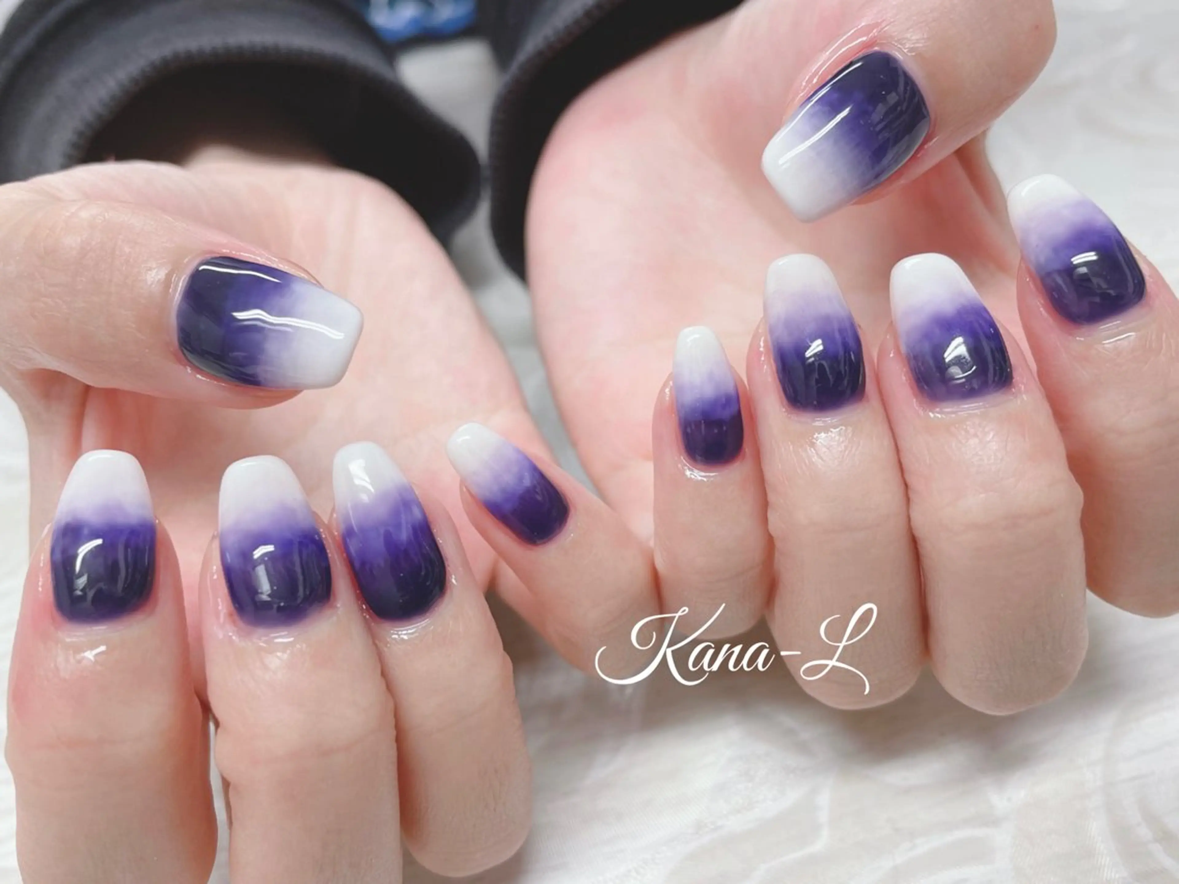 ネイル ジェルネイル グラデーション パラジェル パープル 芦辺 香奈のネイルデザイン