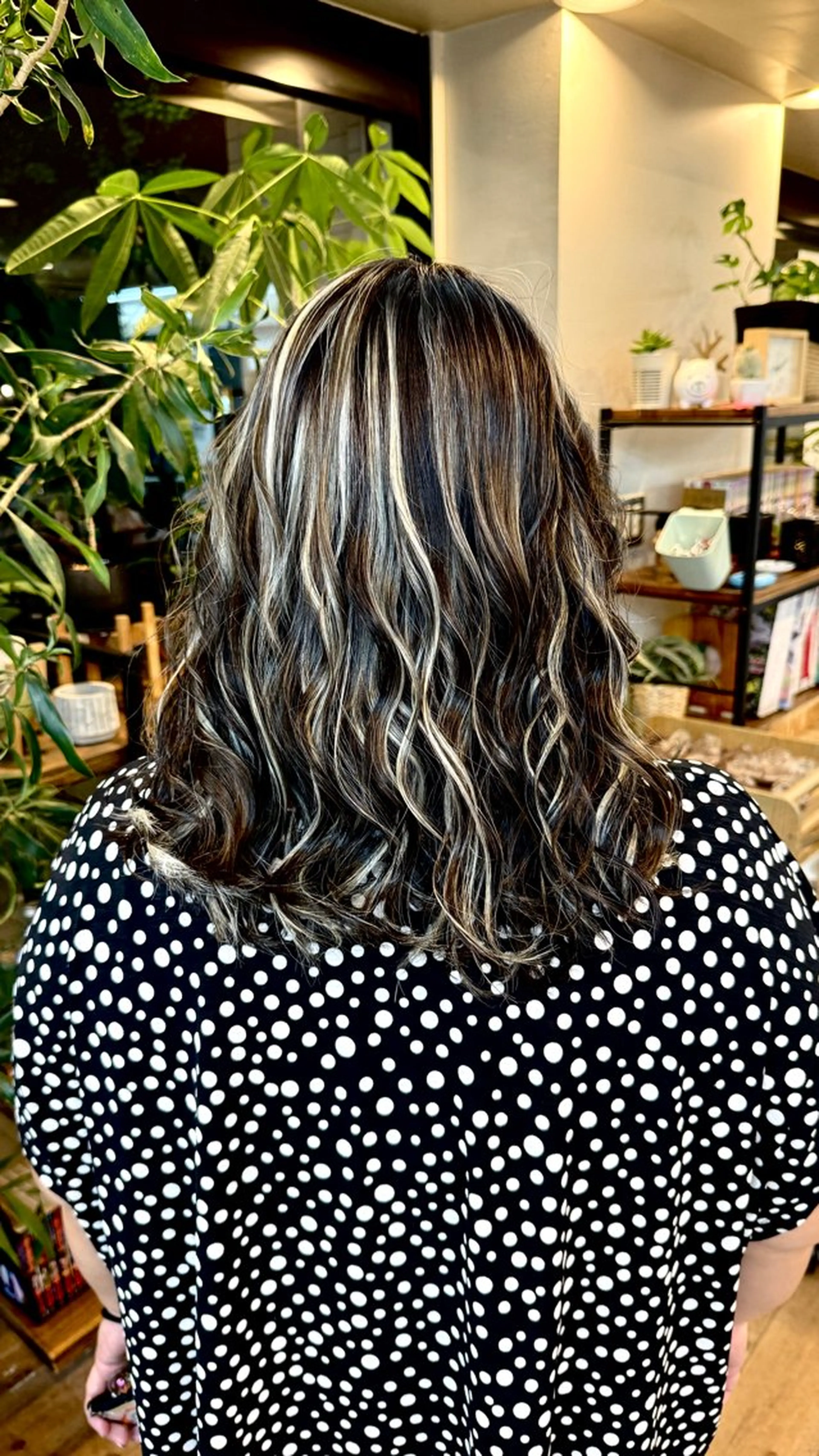 ロング カラー 🌈ハイライト特化 🌈 🐶ノザワ🐶のヘアスタイル